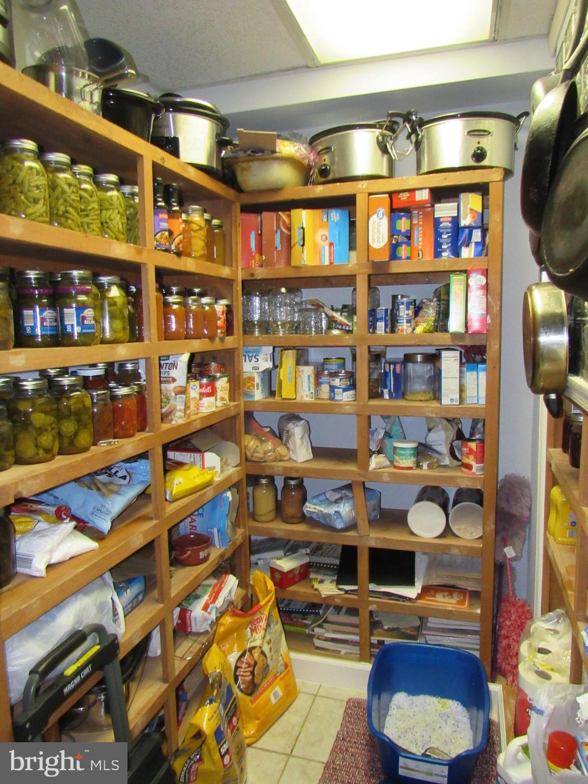 LOST RIVER RIDGE CIRCLE - Residential