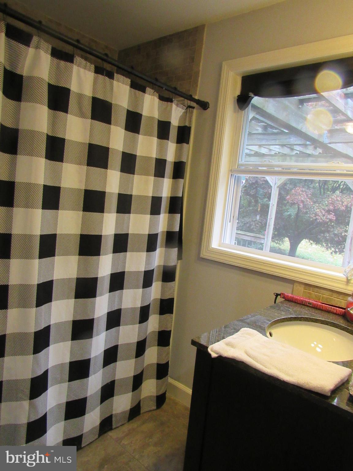 LOST RIVER RIDGE CIRCLE - Residential