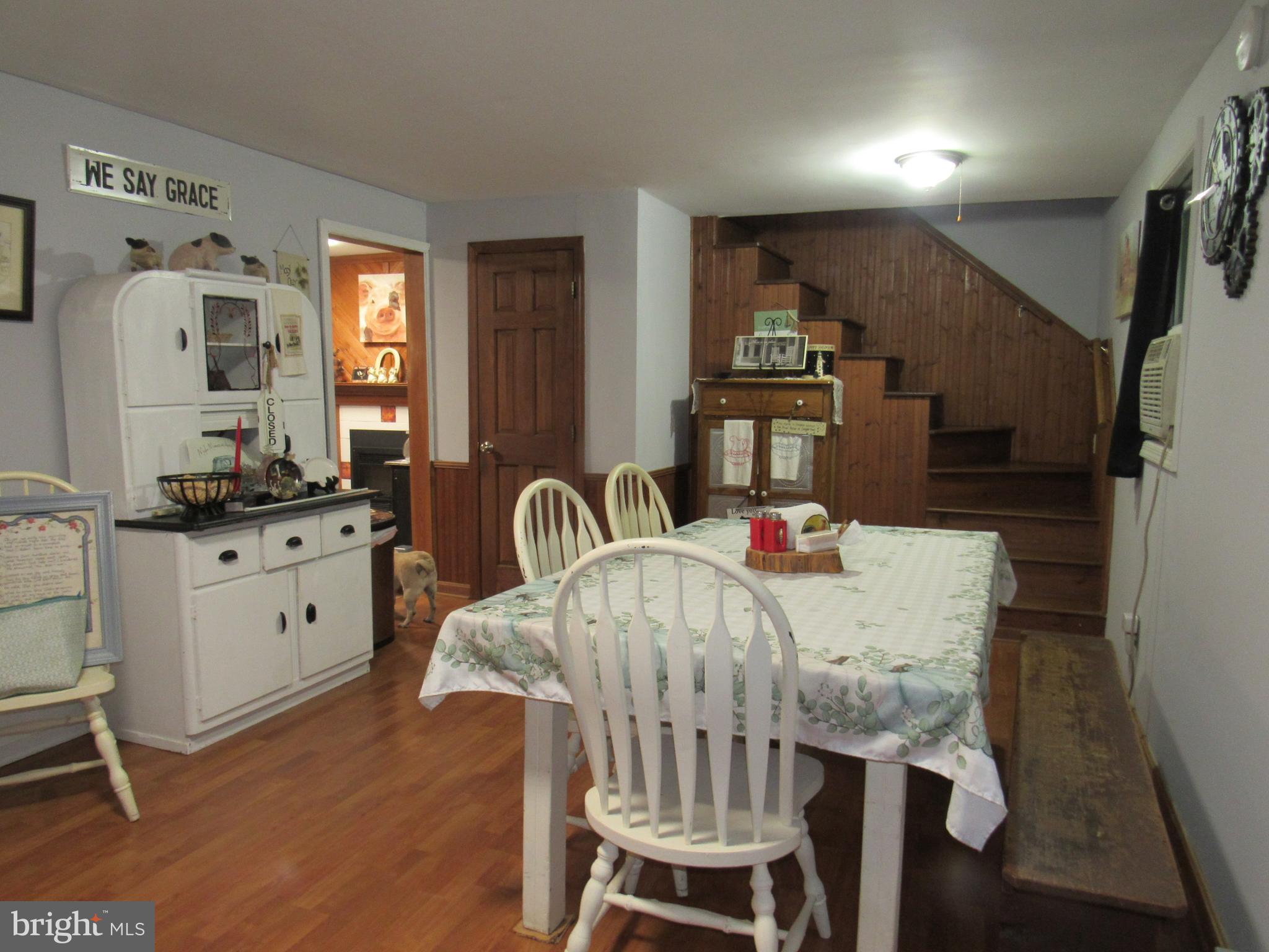 LOST RIVER RIDGE CIRCLE - Residential