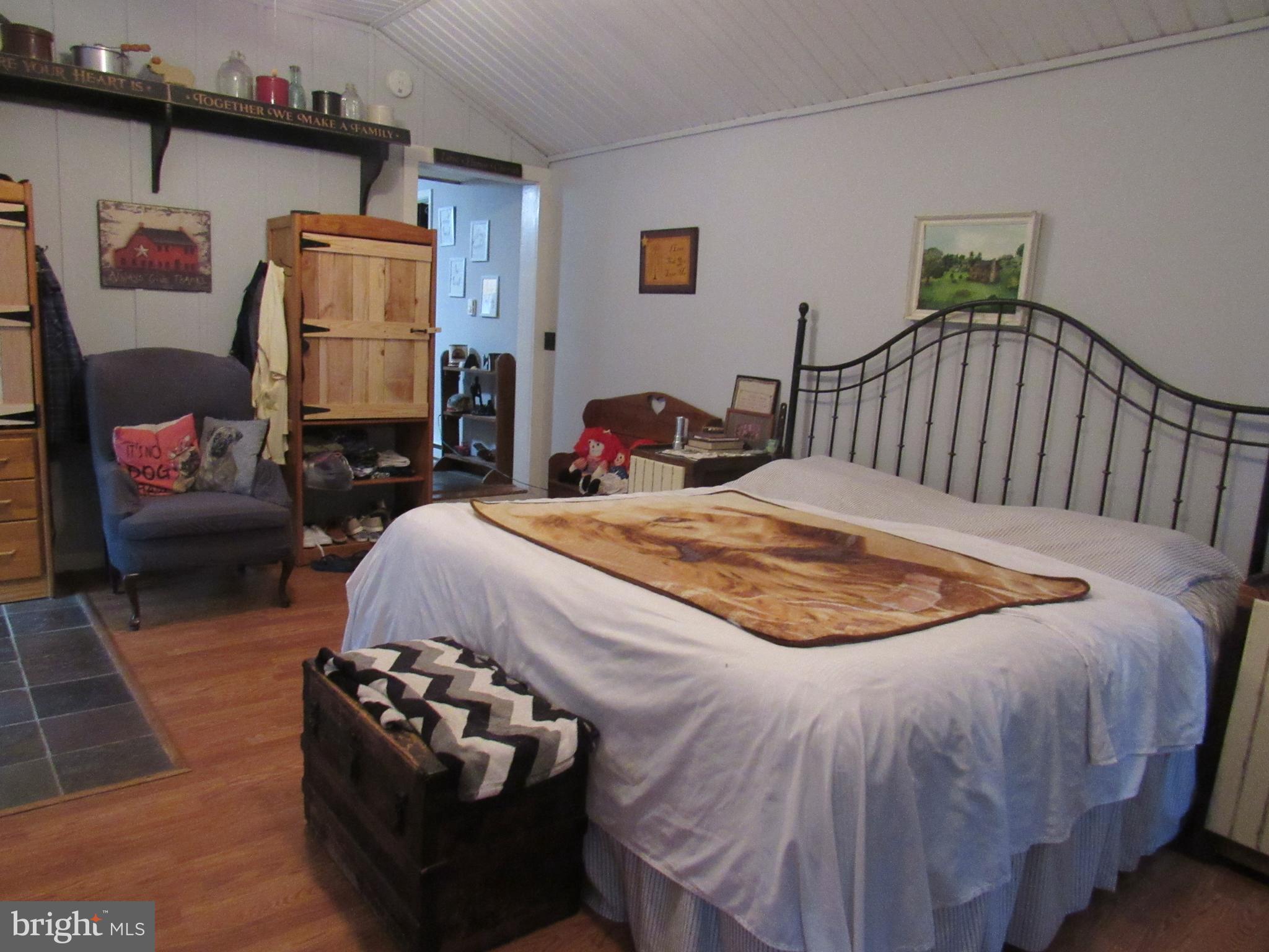 LOST RIVER RIDGE CIRCLE - Residential