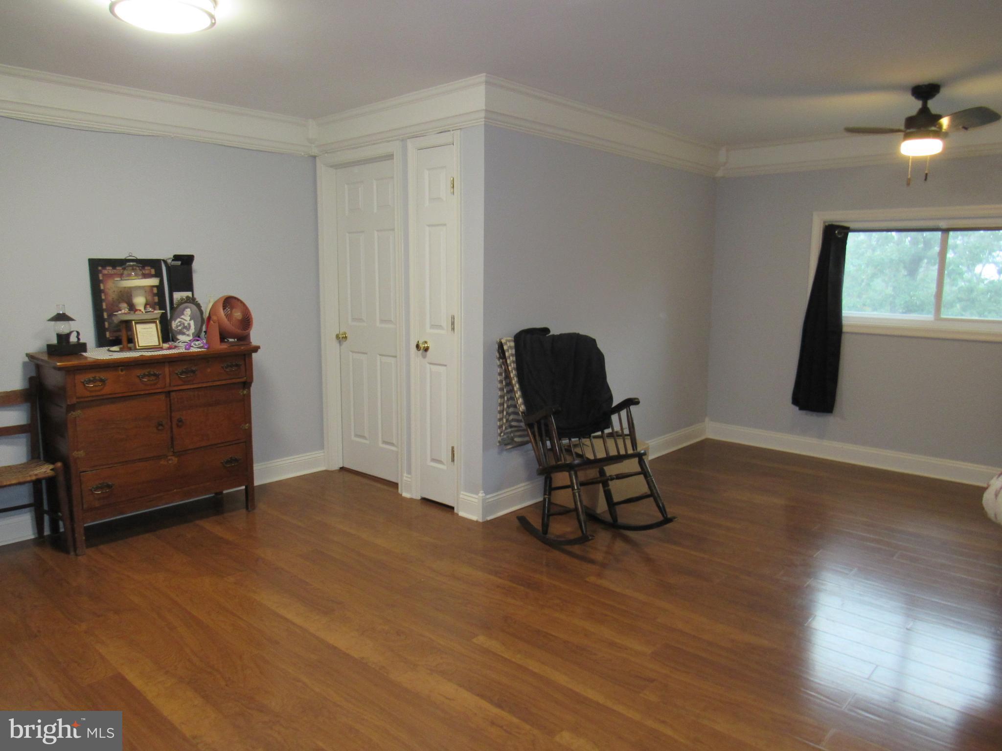 LOST RIVER RIDGE CIRCLE - Residential