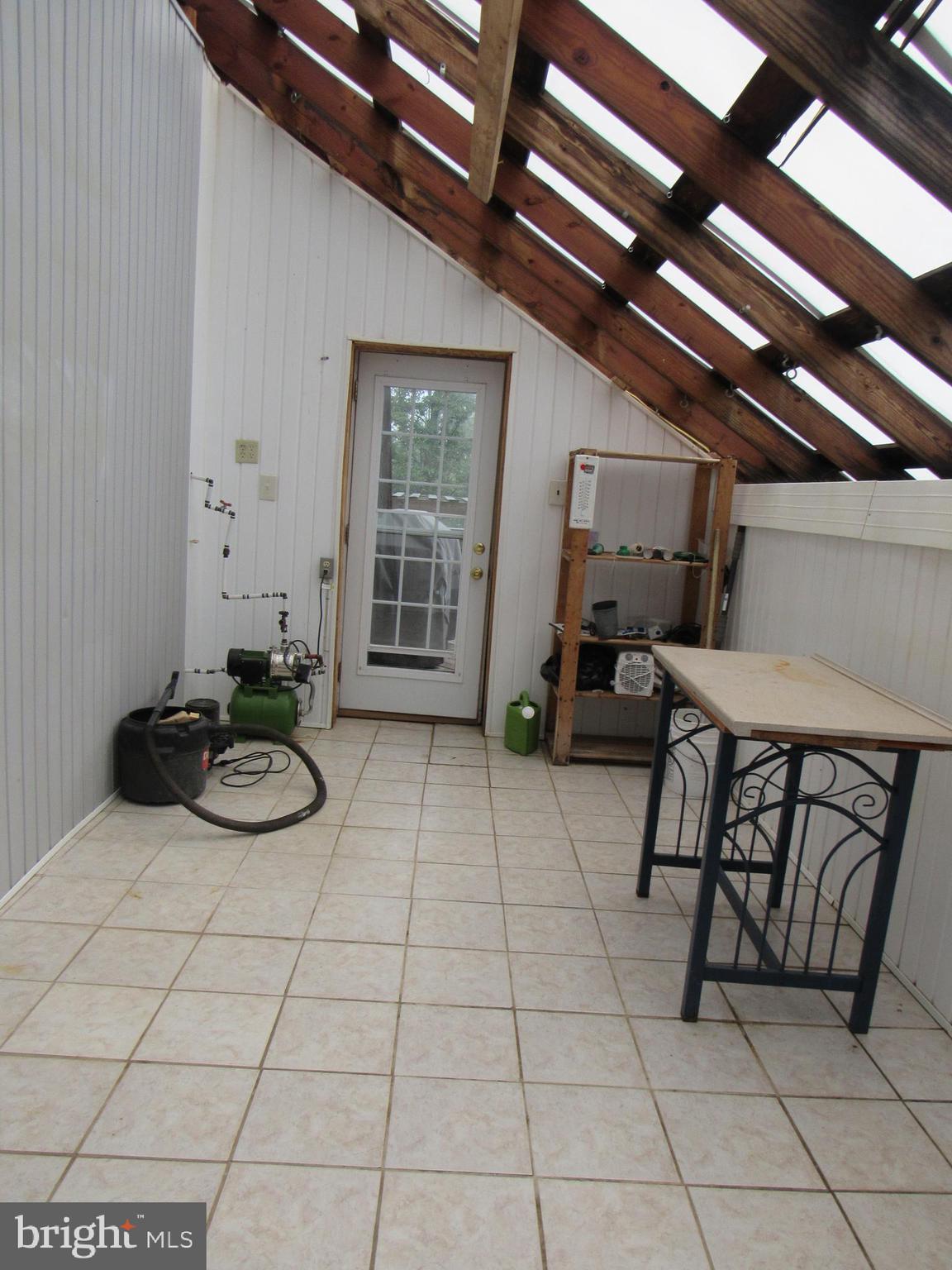 LOST RIVER RIDGE CIRCLE - Residential