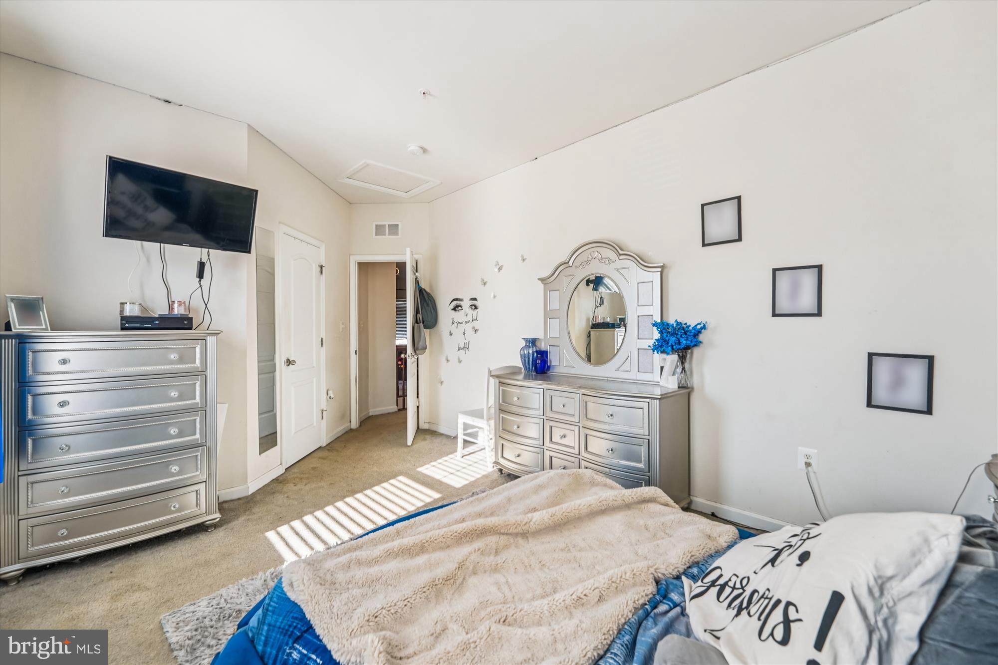 ST. CHARLES, GLENEAGLES SOUTH - Residential