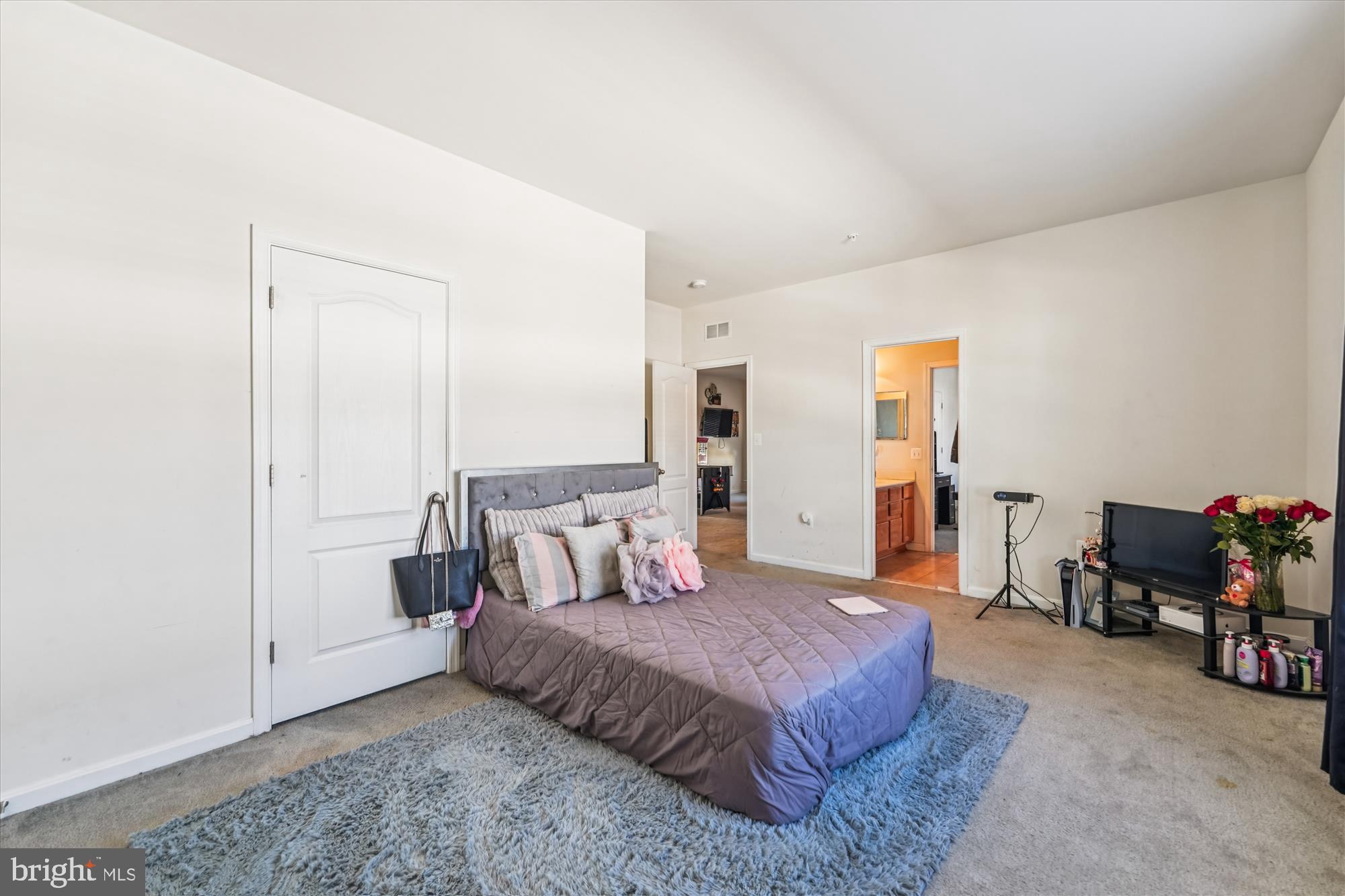 ST. CHARLES, GLENEAGLES SOUTH - Residential