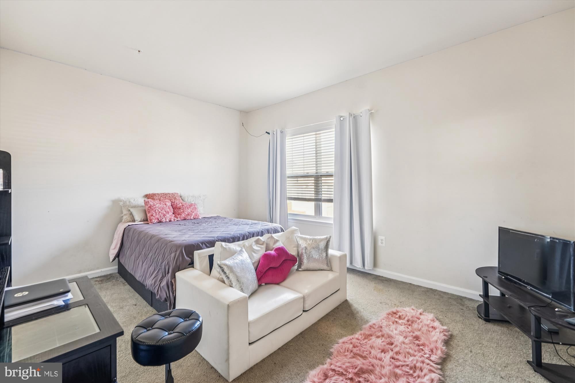 ST. CHARLES, GLENEAGLES SOUTH - Residential