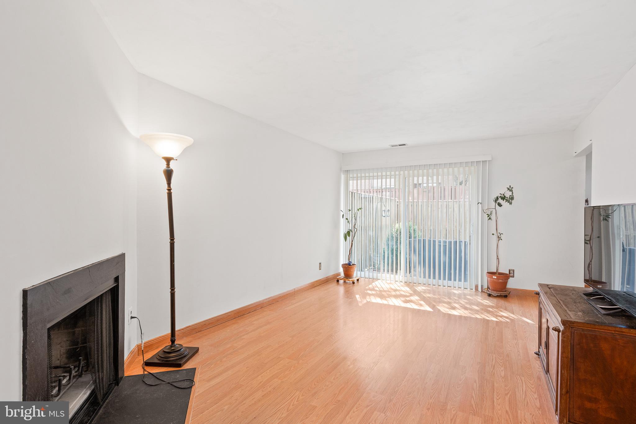 VILLAGE OF WILDE LAKE - Residential