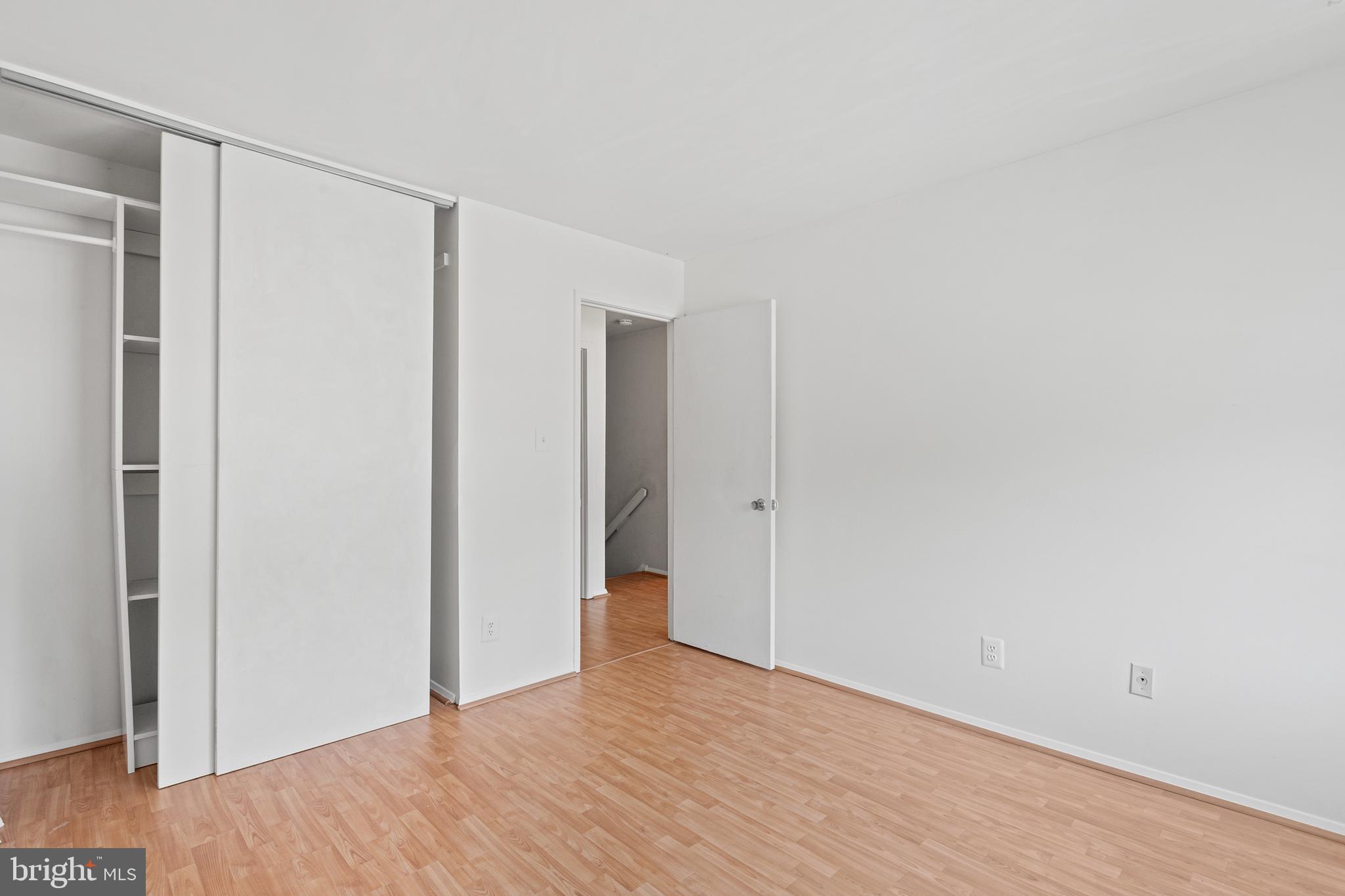 VILLAGE OF WILDE LAKE - Residential