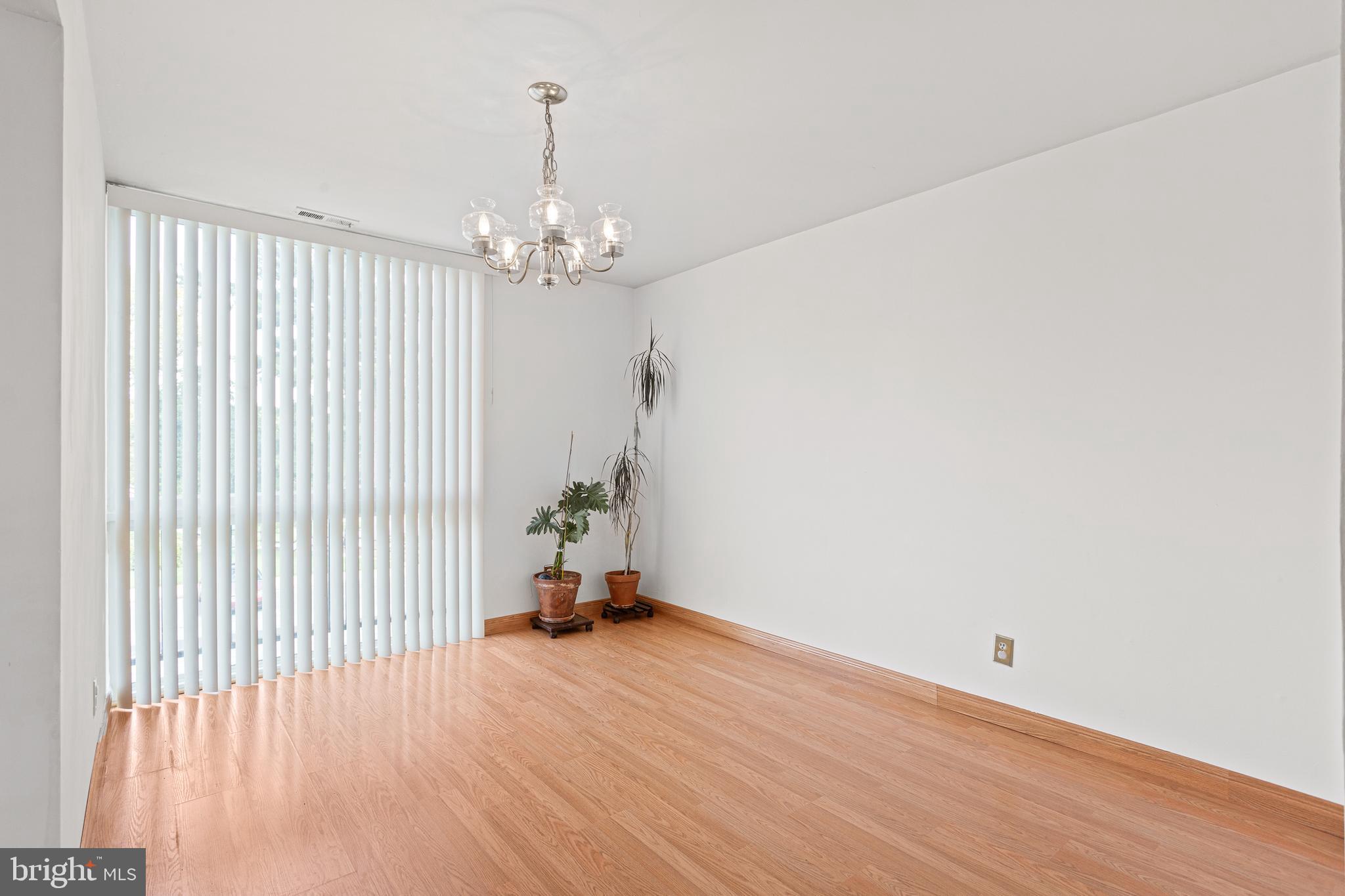 VILLAGE OF WILDE LAKE - Residential