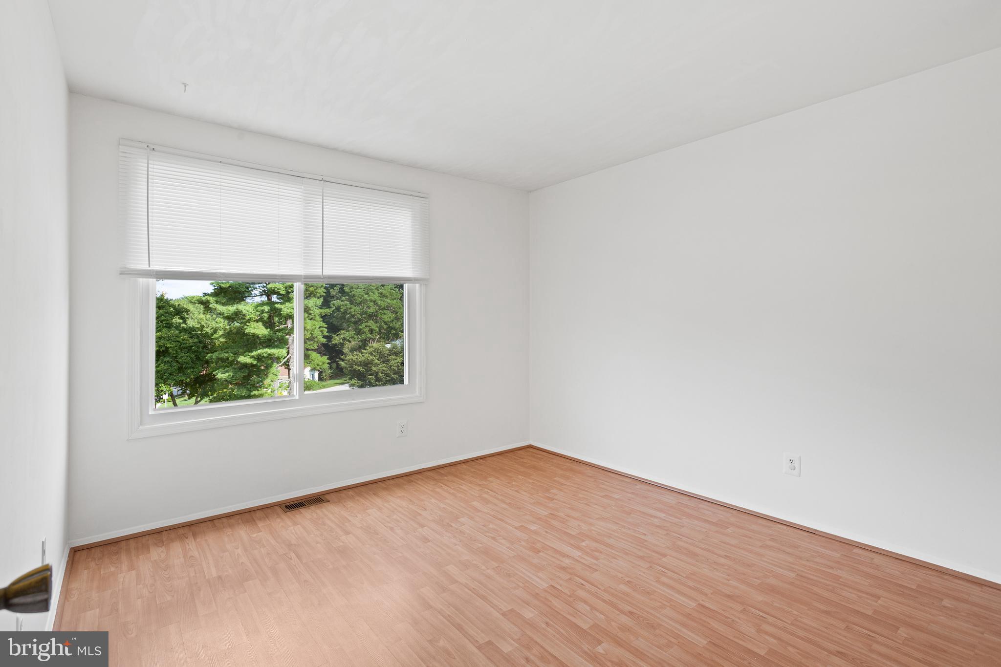 VILLAGE OF WILDE LAKE - Residential