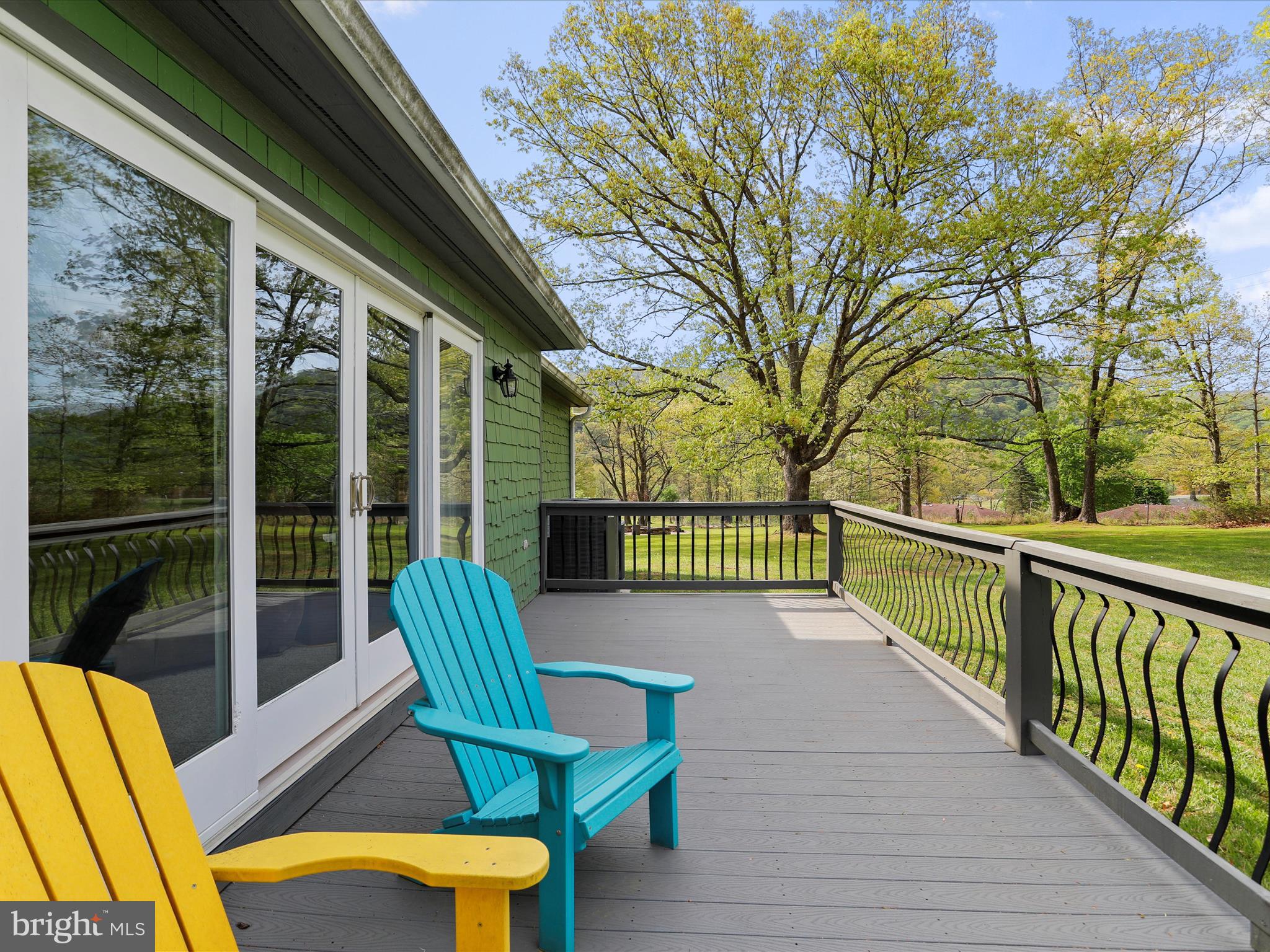 TIMBERLAKE ESTATES - Residential