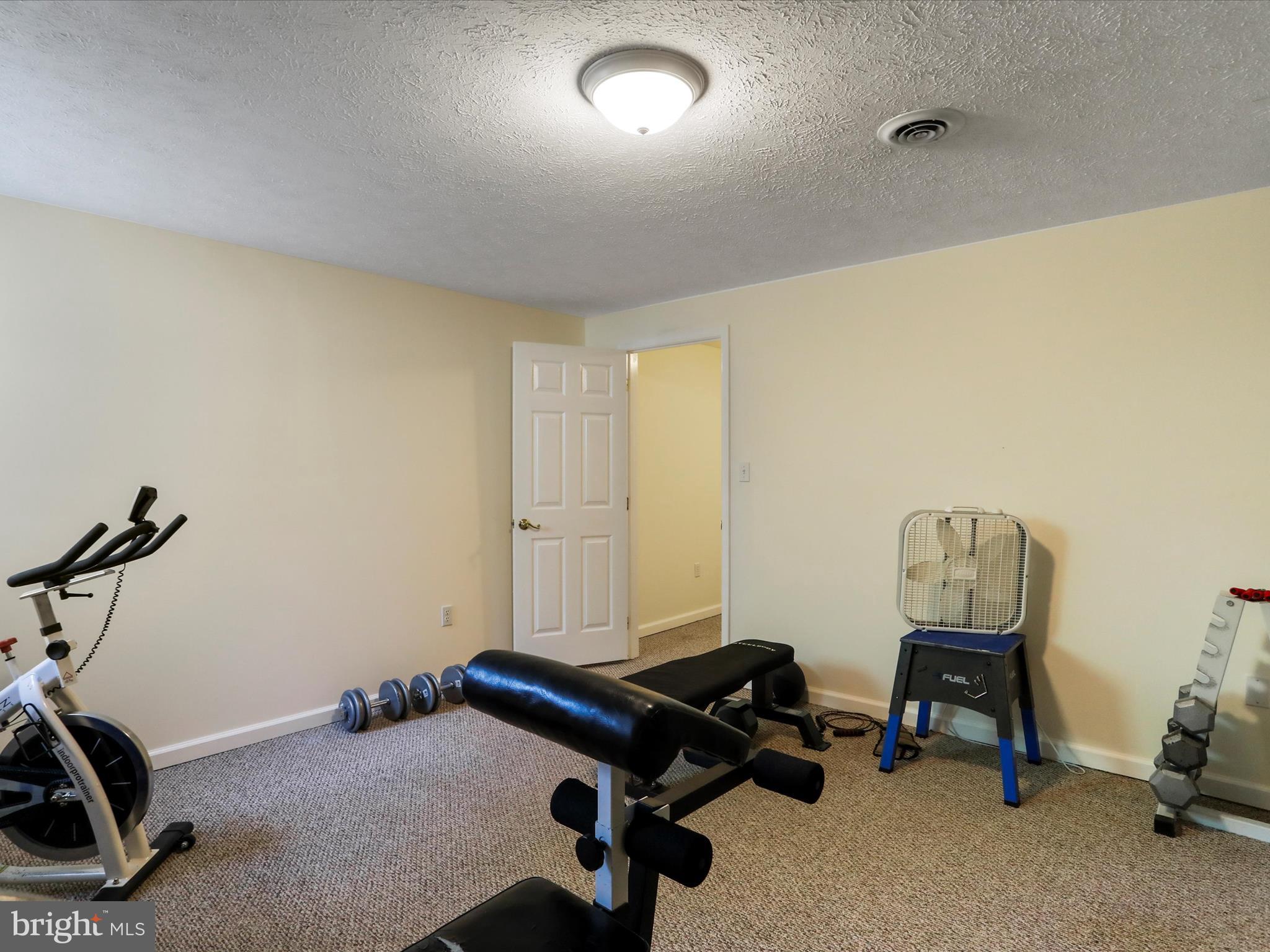 TIMBERLAKE ESTATES - Residential