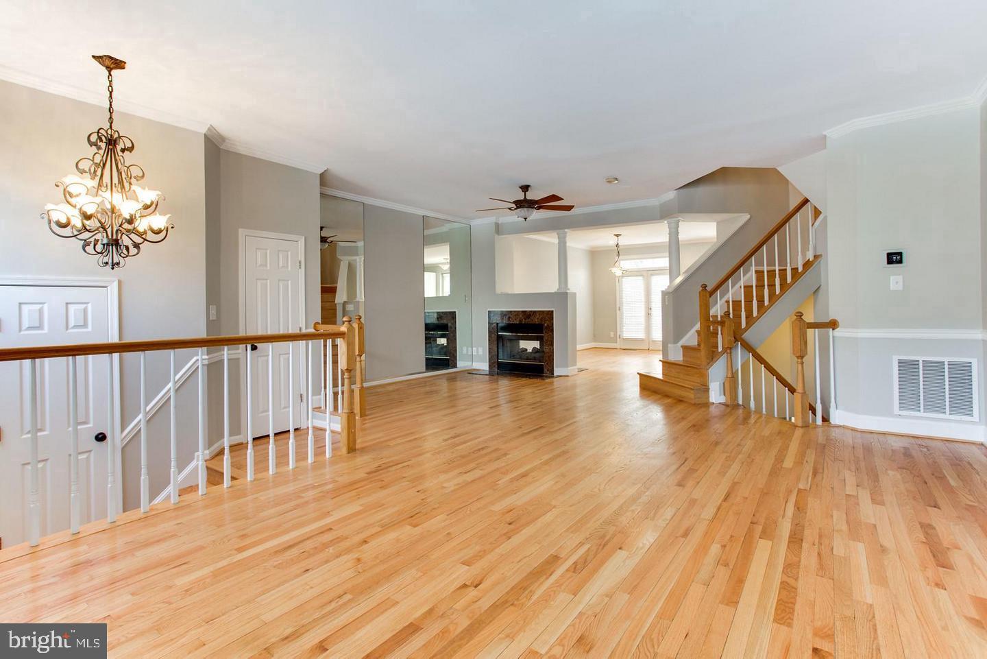 KINGSTOWNE - Residential Lease