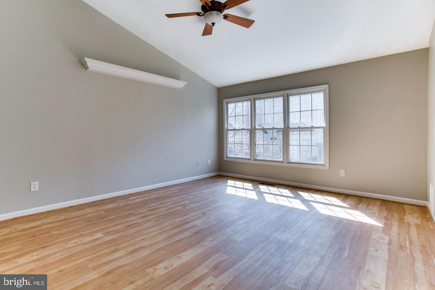 KINGSTOWNE - Residential Lease