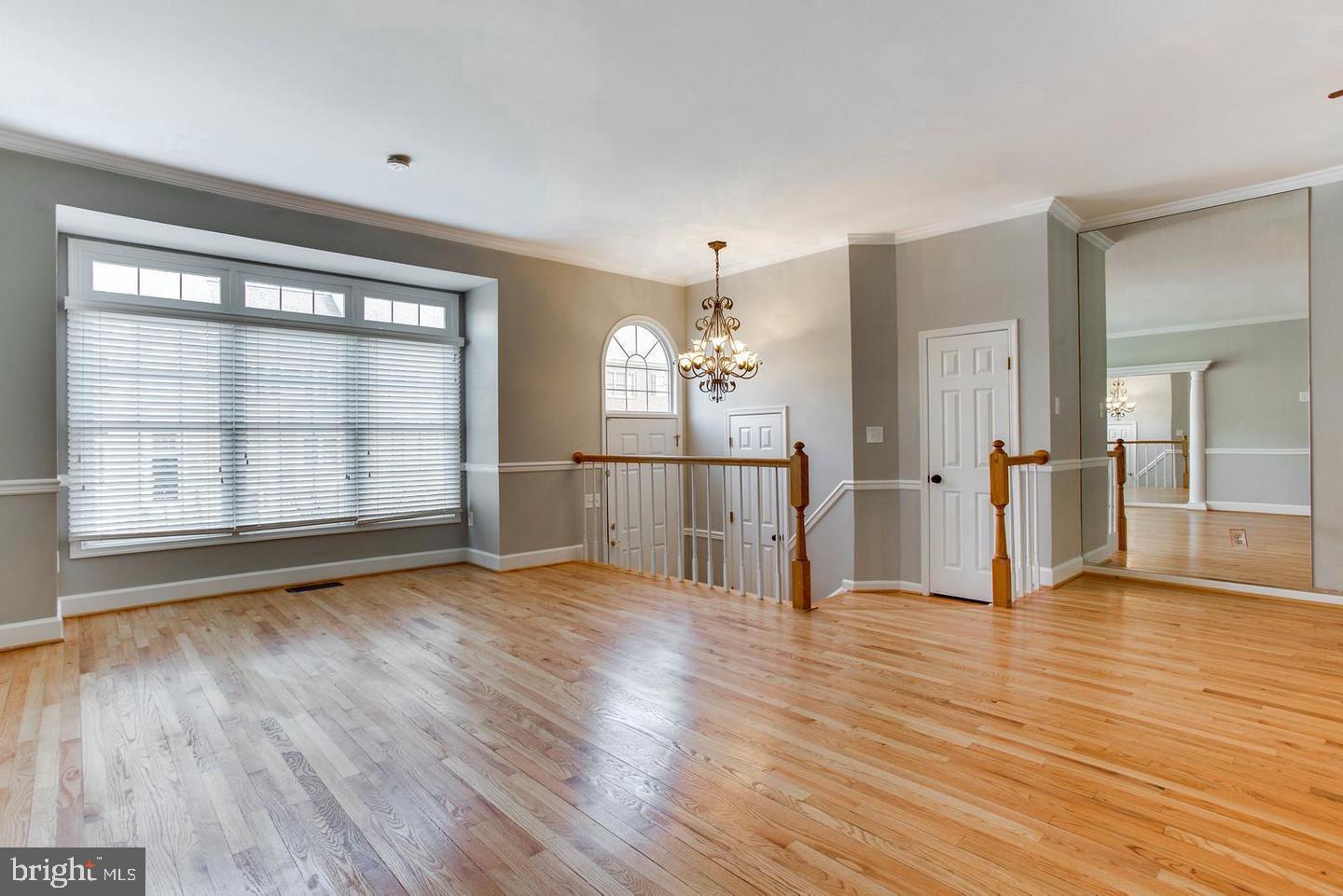 KINGSTOWNE - Residential Lease