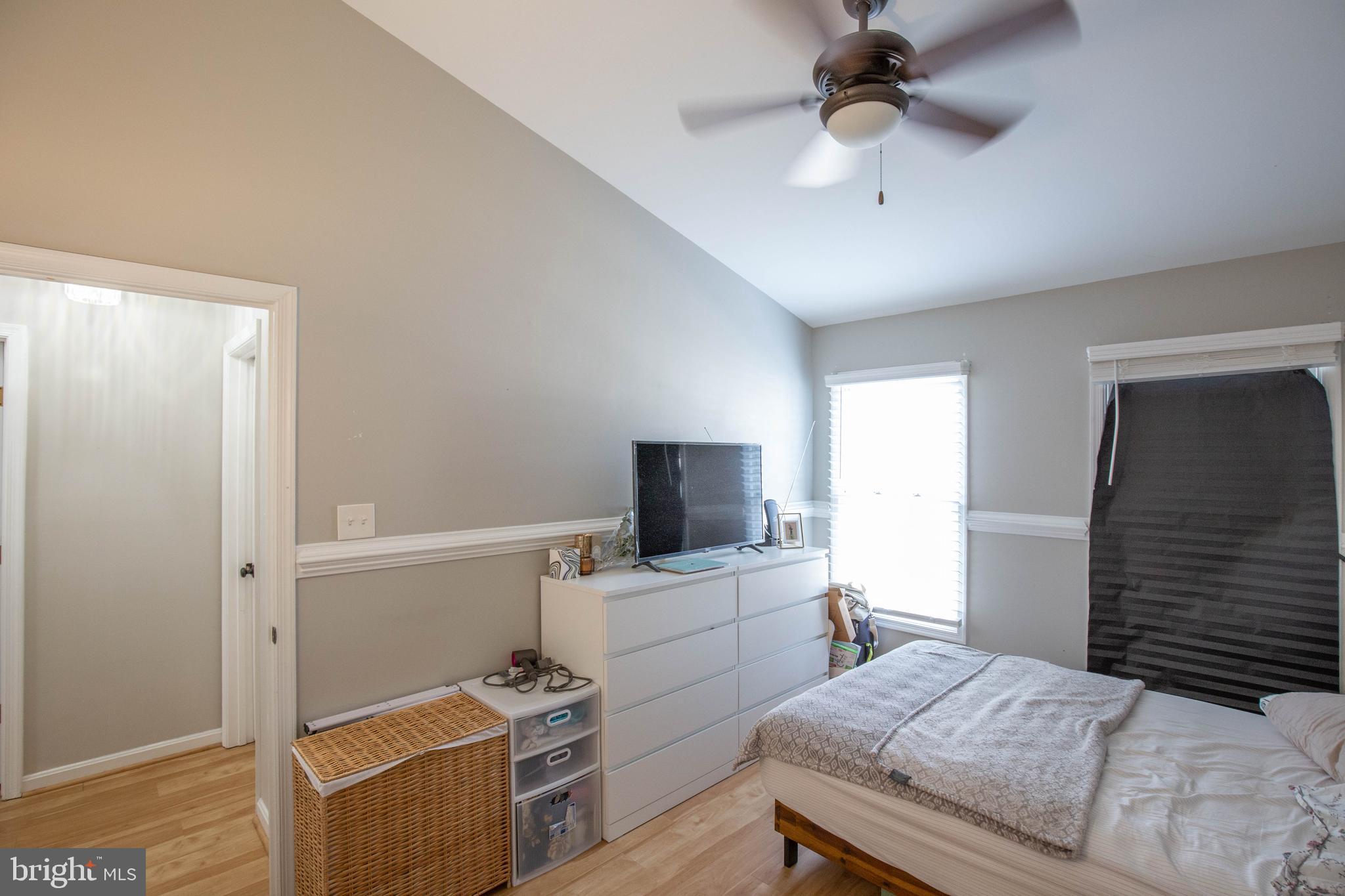 KINGSTOWNE - Residential Lease