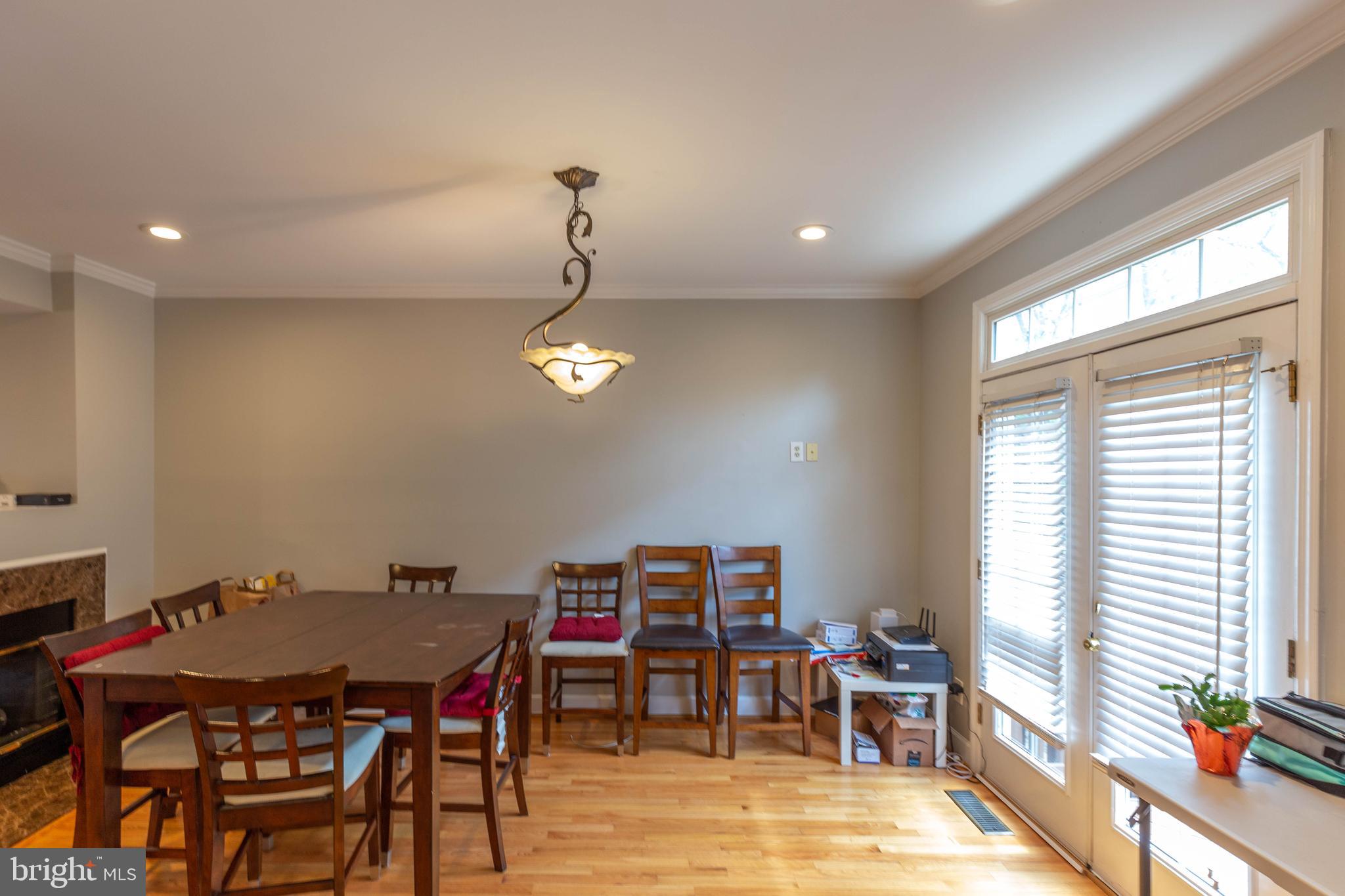 KINGSTOWNE - Residential Lease