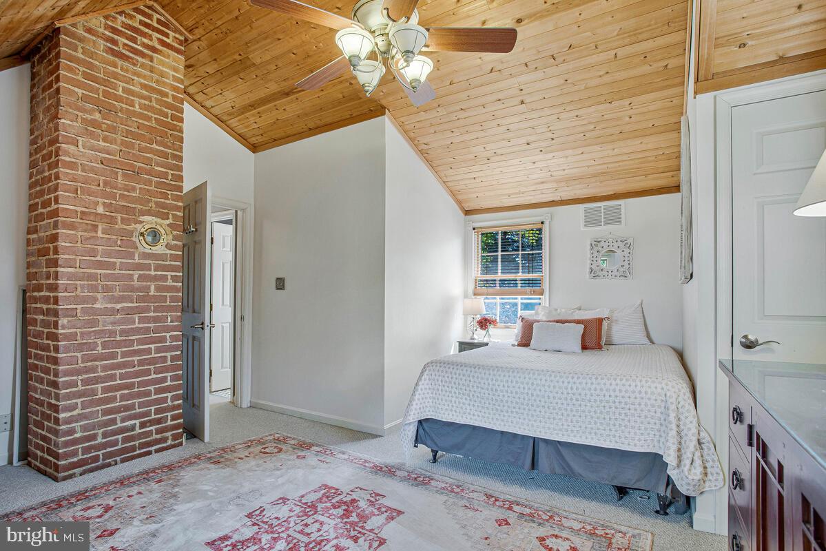 RIVA TRACE - Residential
