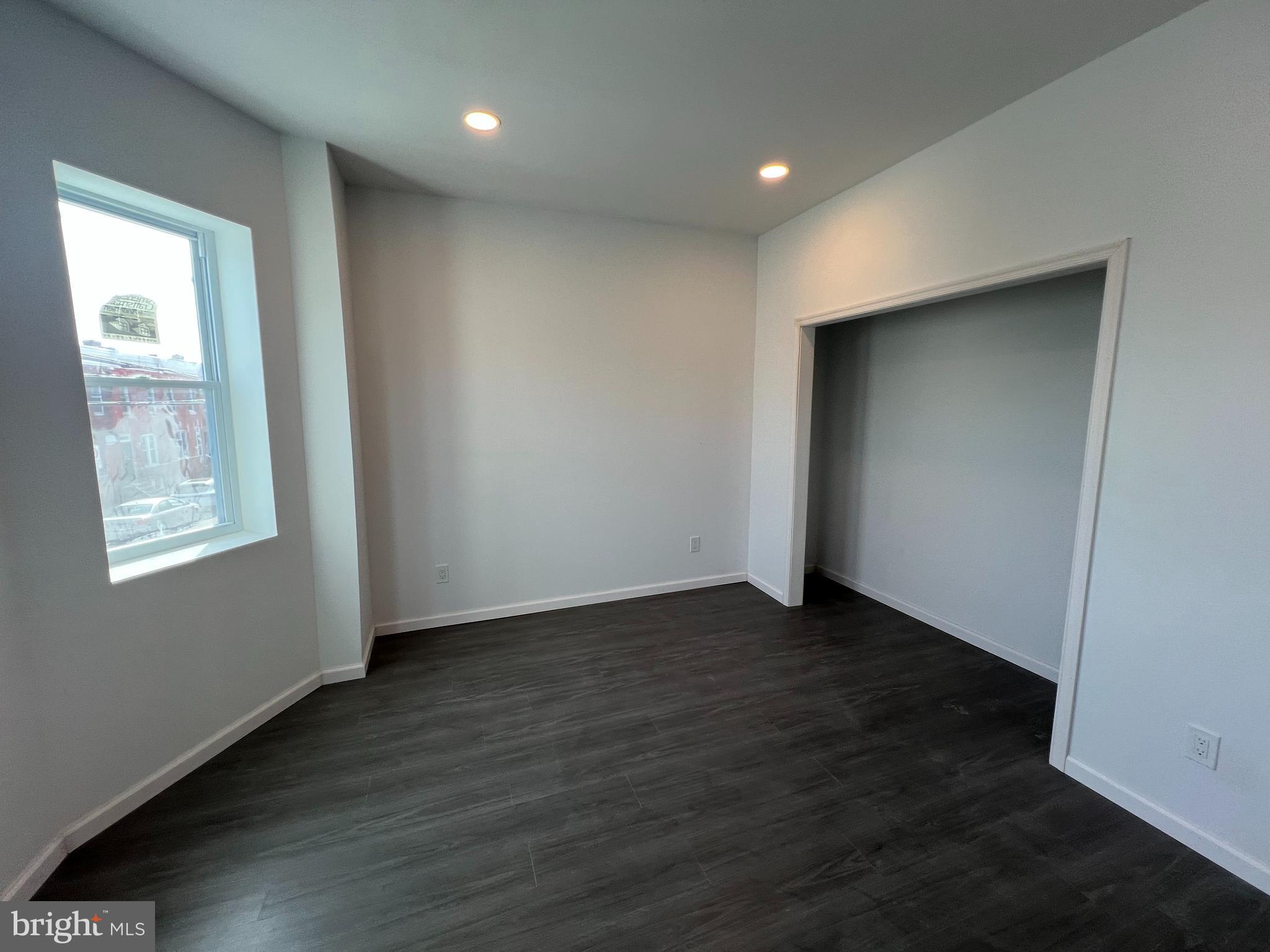 PHILADELPHIA (SOUTH) - Residential