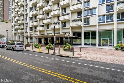 Tiny photo for 604 - 36 S Washington Square #604, PHILADELPHIA, PA 19106 (MLS # PAPH2615316)