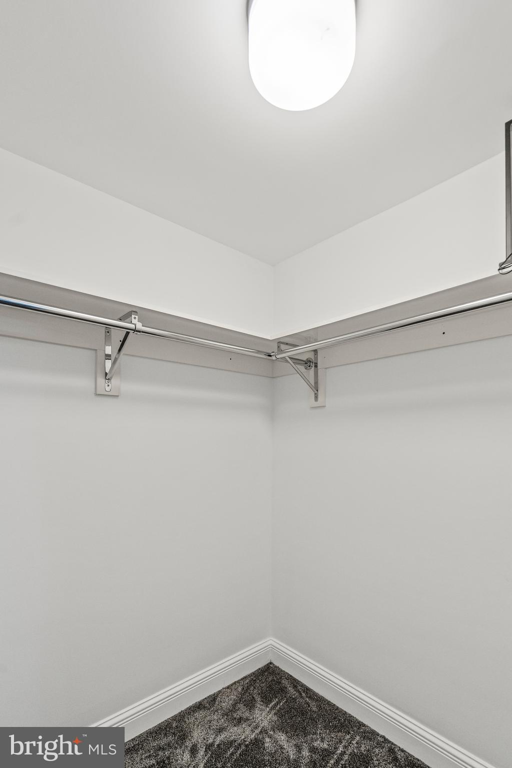 THE RITZ-CARLTON RESIDENCES - Residential Lease