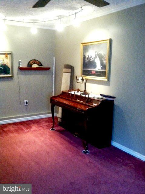 PINEFIELD - Residential