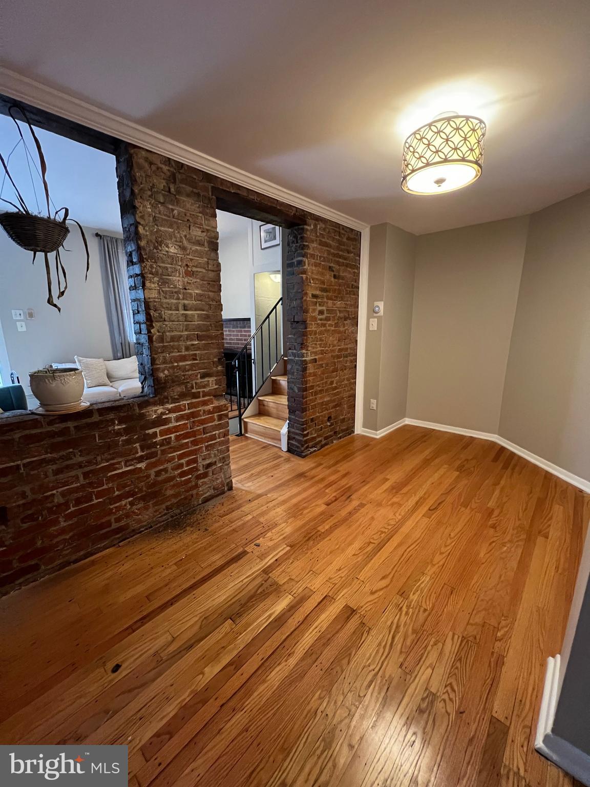 SOCIETY HILL - Residential Lease