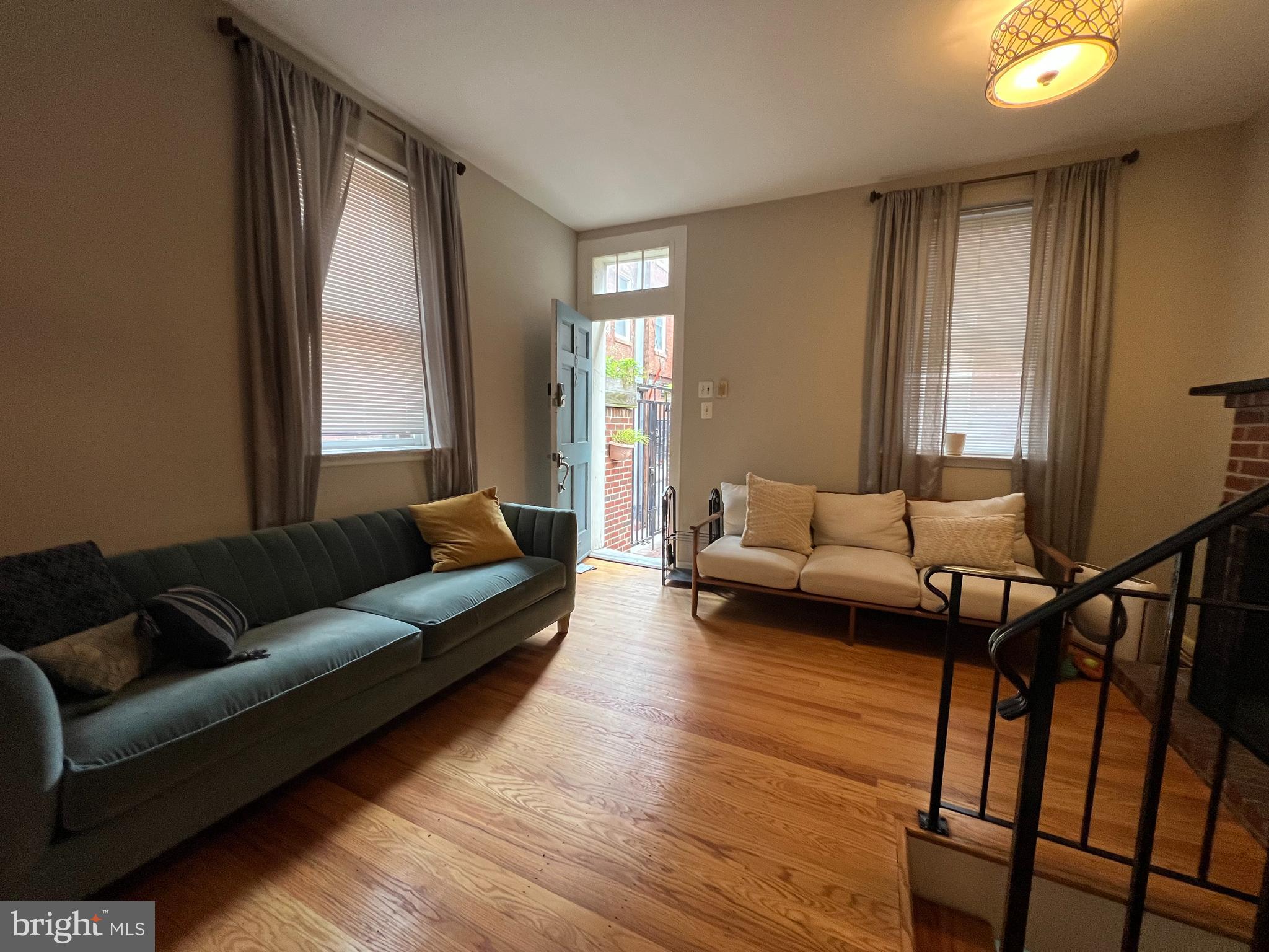 SOCIETY HILL - Residential Lease