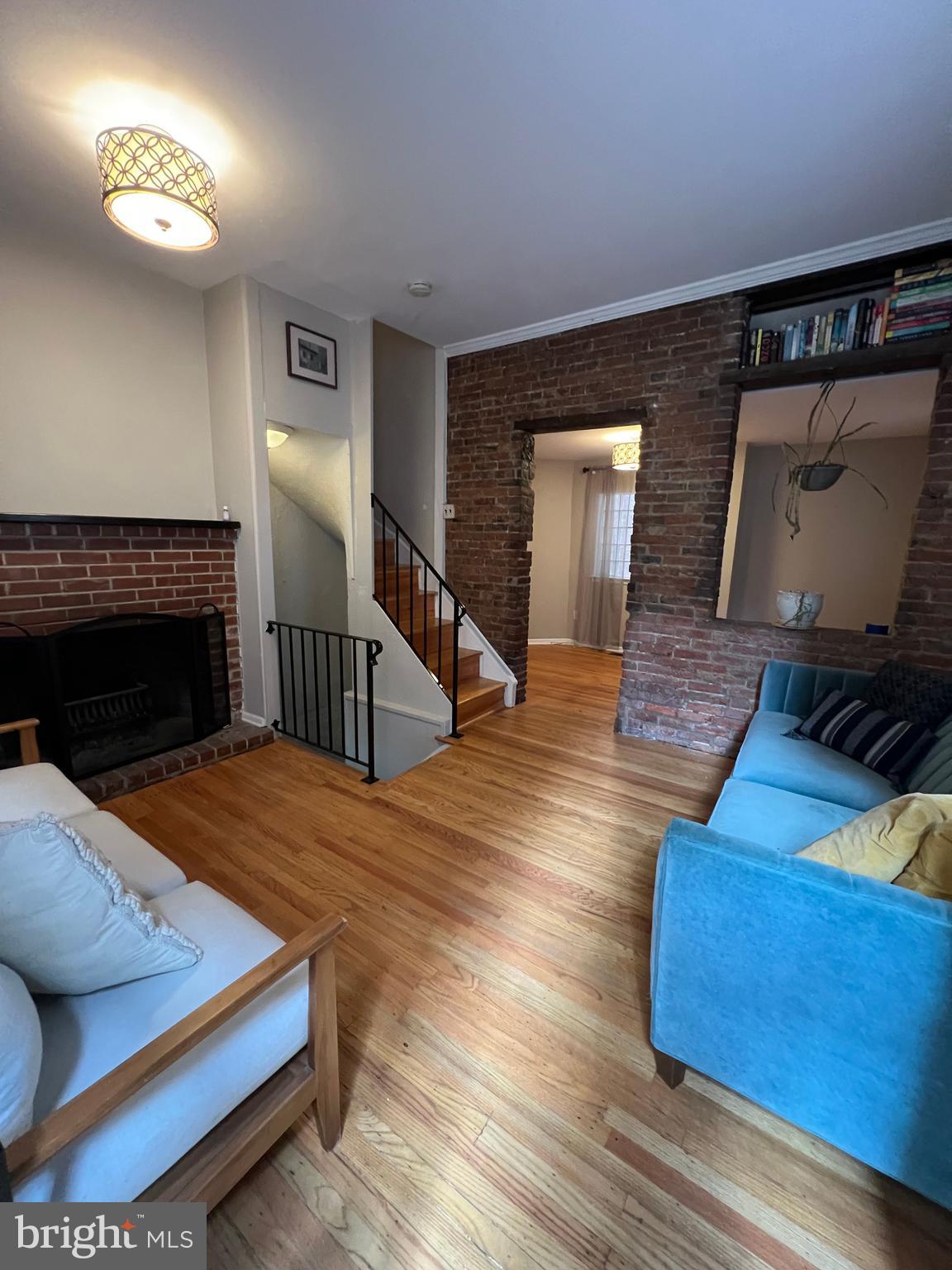 SOCIETY HILL - Residential Lease