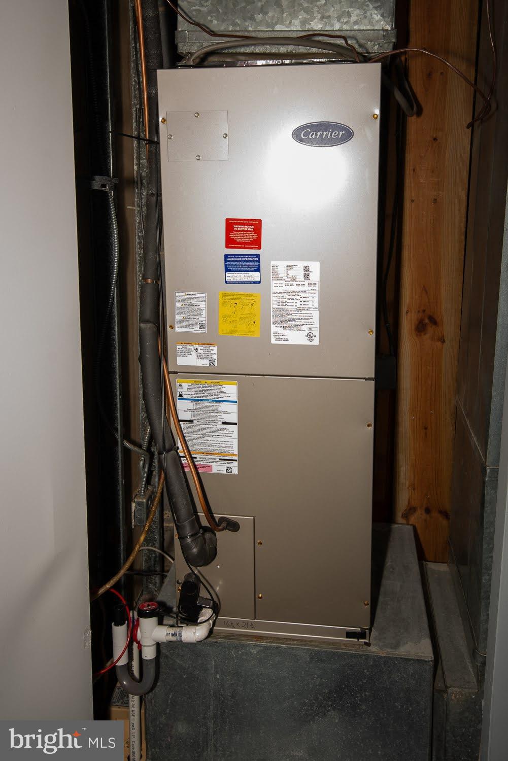 PINES OF LAUREL - Residential