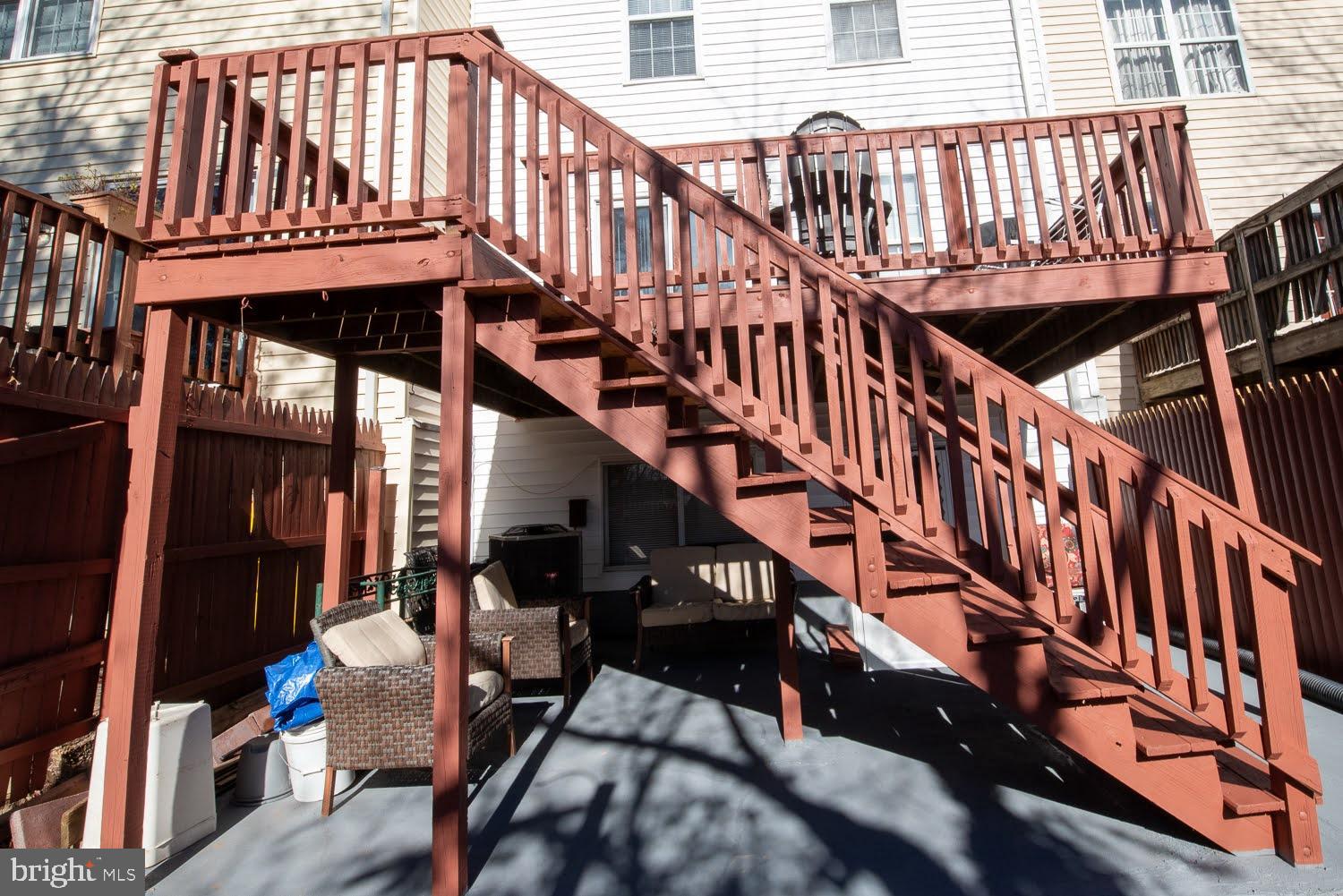 PINES OF LAUREL - Residential