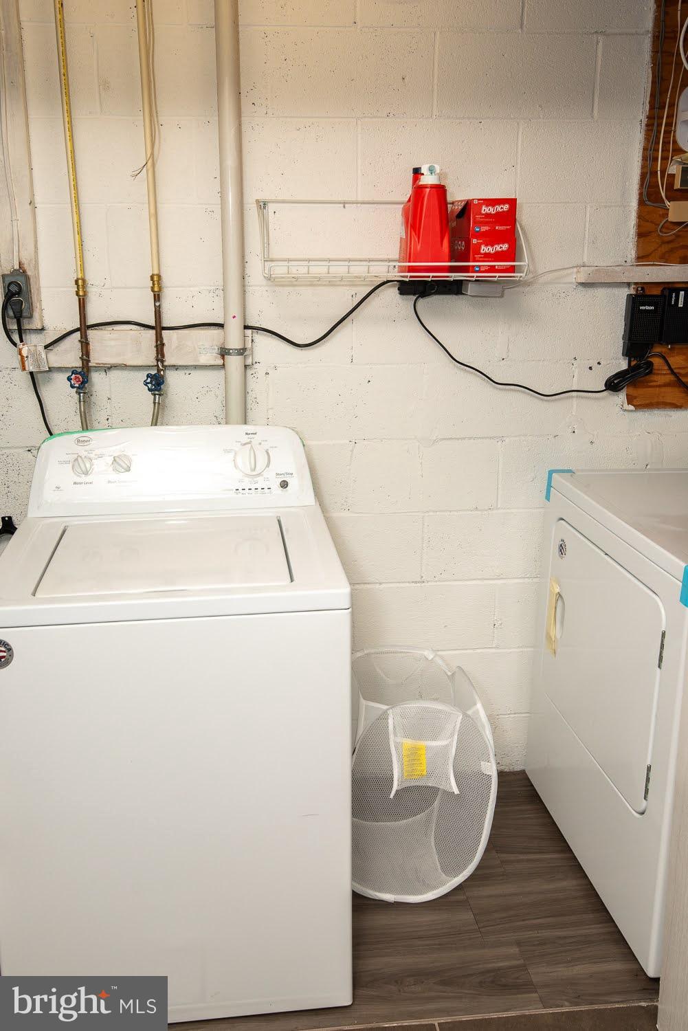 PINES OF LAUREL - Residential