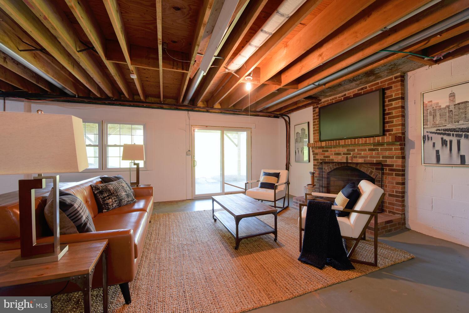 SADDLEBROOK ESTATES - Residential