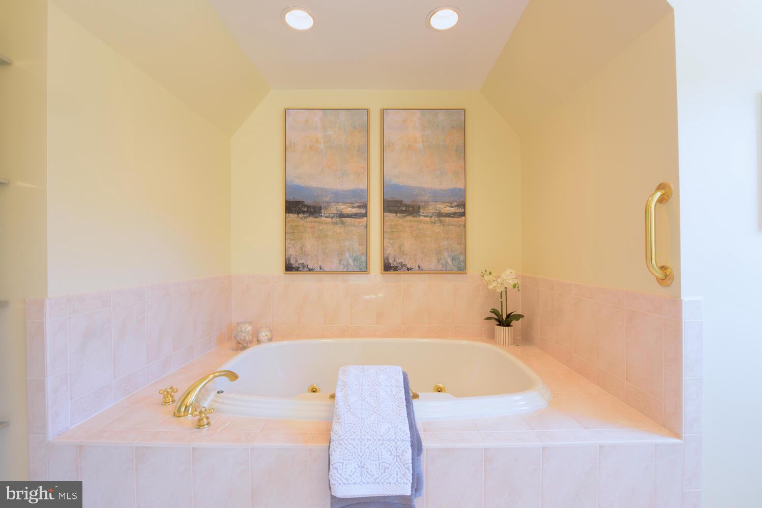 SADDLEBROOK ESTATES - Residential