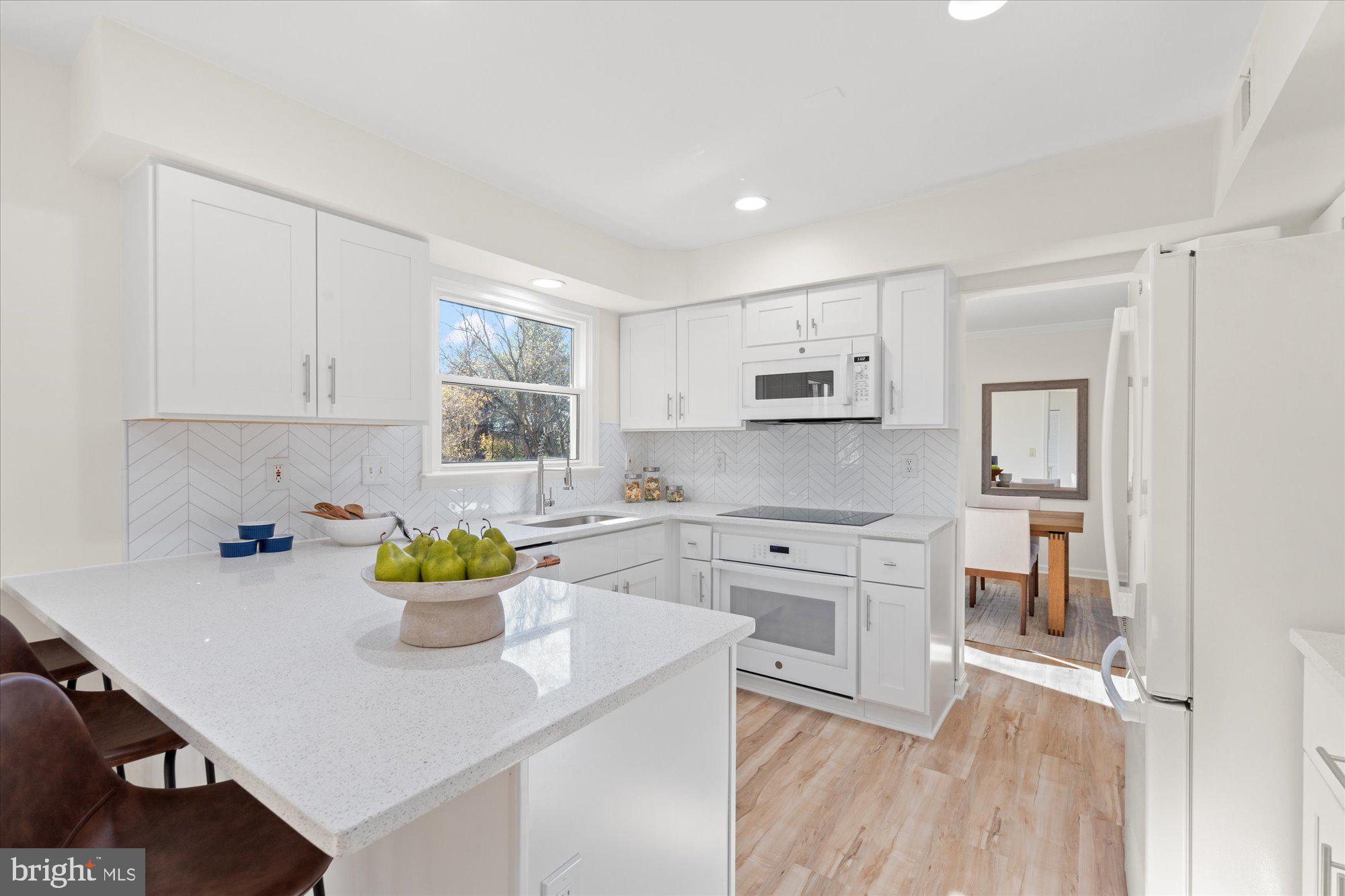 MILL CREEK TOWNE - Residential