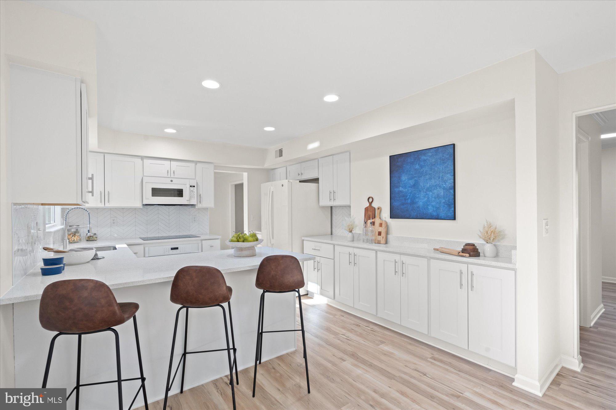 MILL CREEK TOWNE - Residential