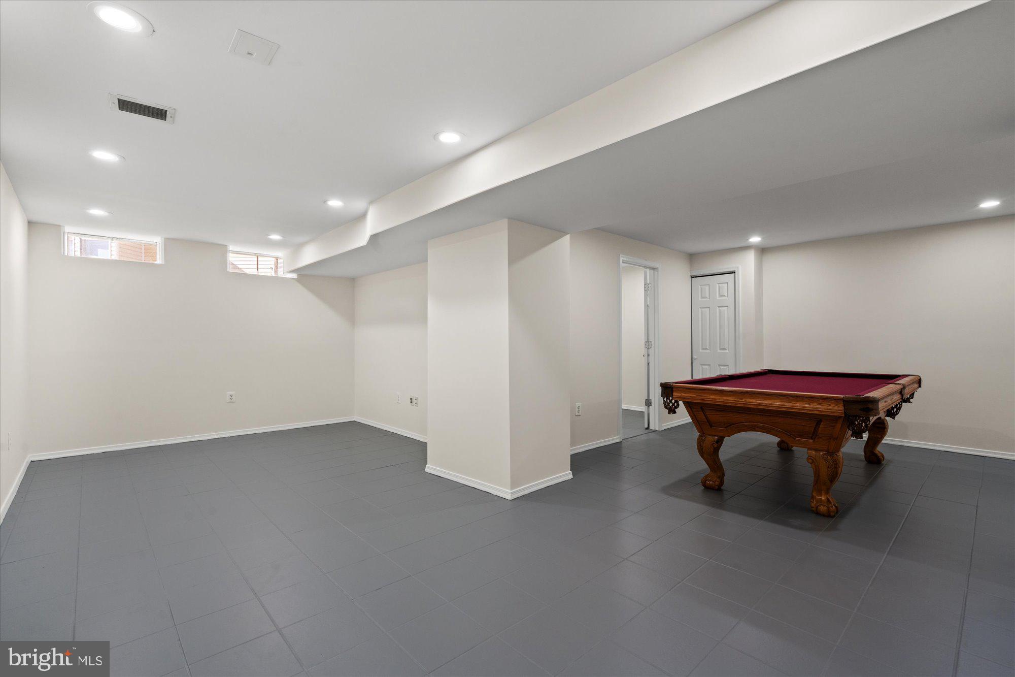 MILL CREEK TOWNE - Residential