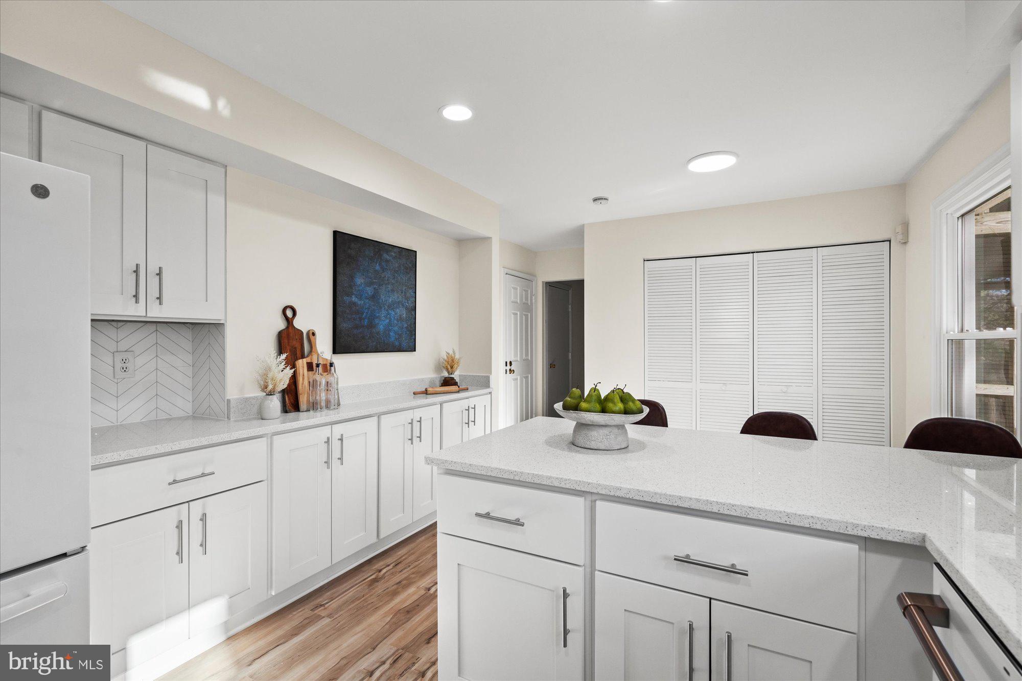 MILL CREEK TOWNE - Residential