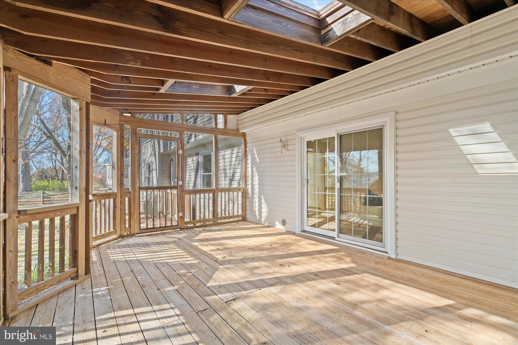 MILL CREEK TOWNE - Residential