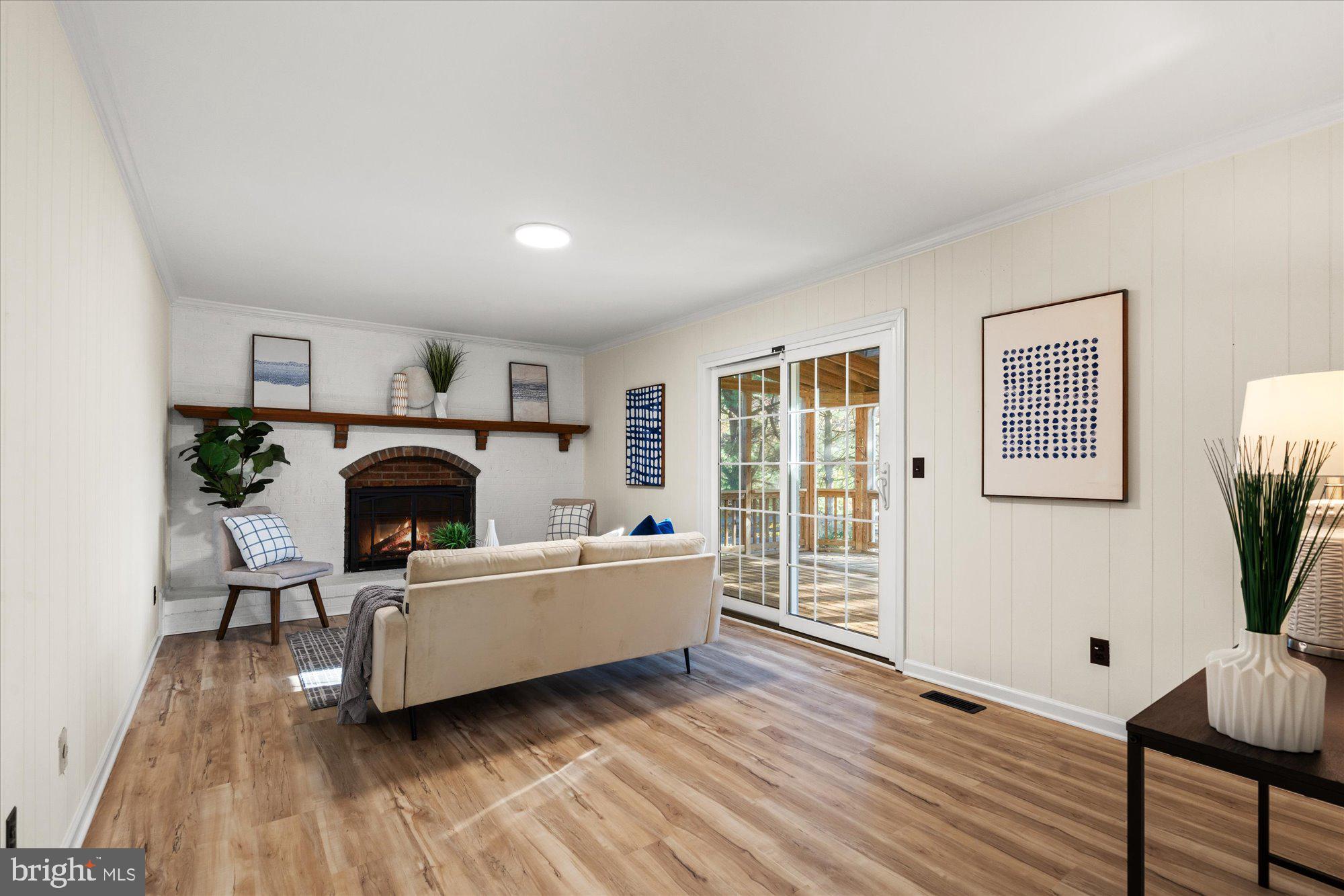 MILL CREEK TOWNE - Residential