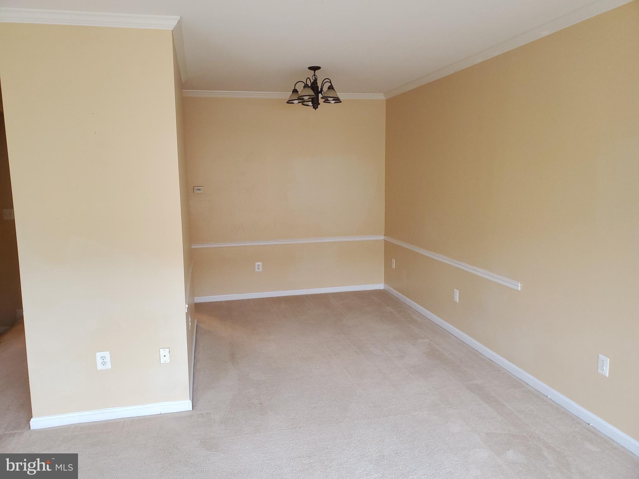 SHEFFIELD MANOR - Residential Lease