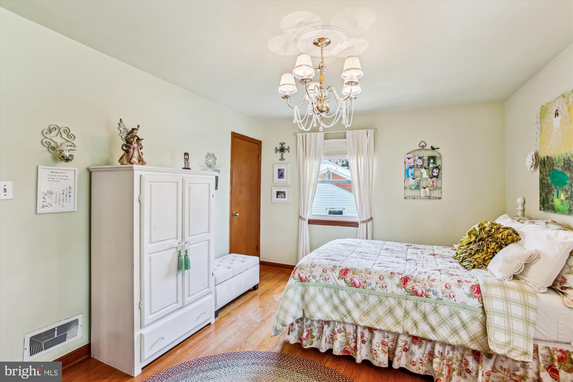 GROVETON HEIGHTS - Residential