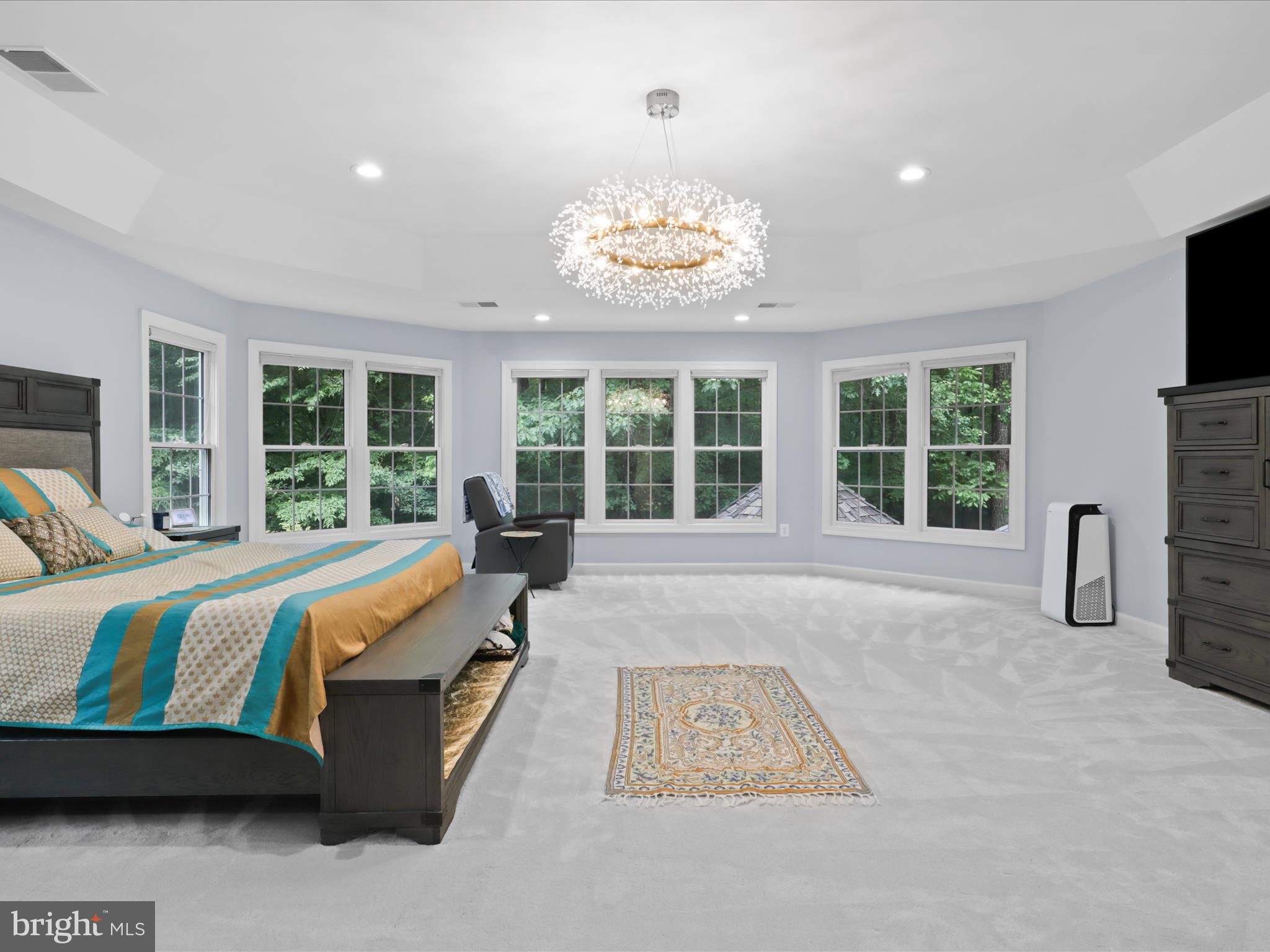 ESTATES AT ROSELAND - Residential