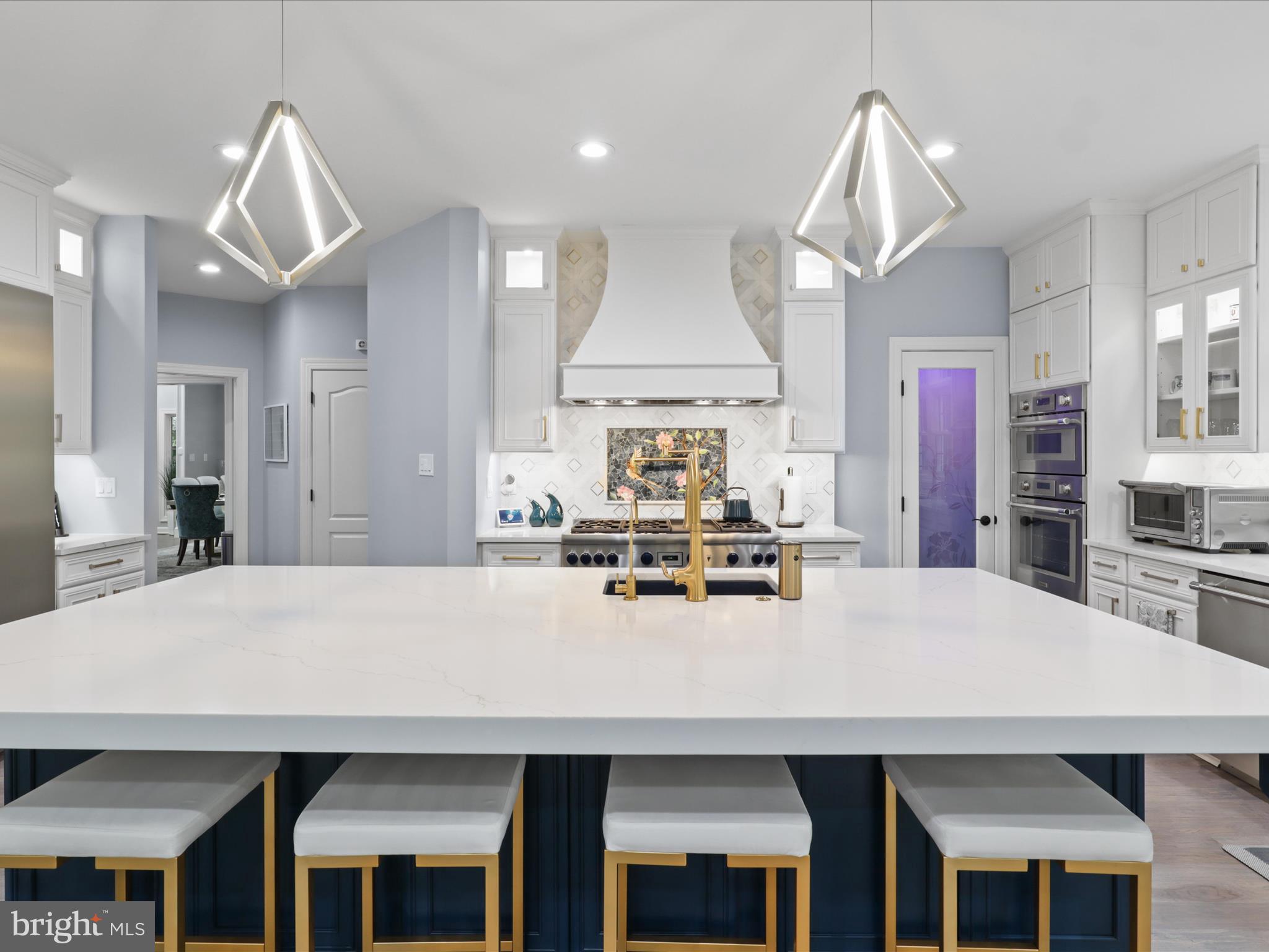 ESTATES AT ROSELAND - Residential