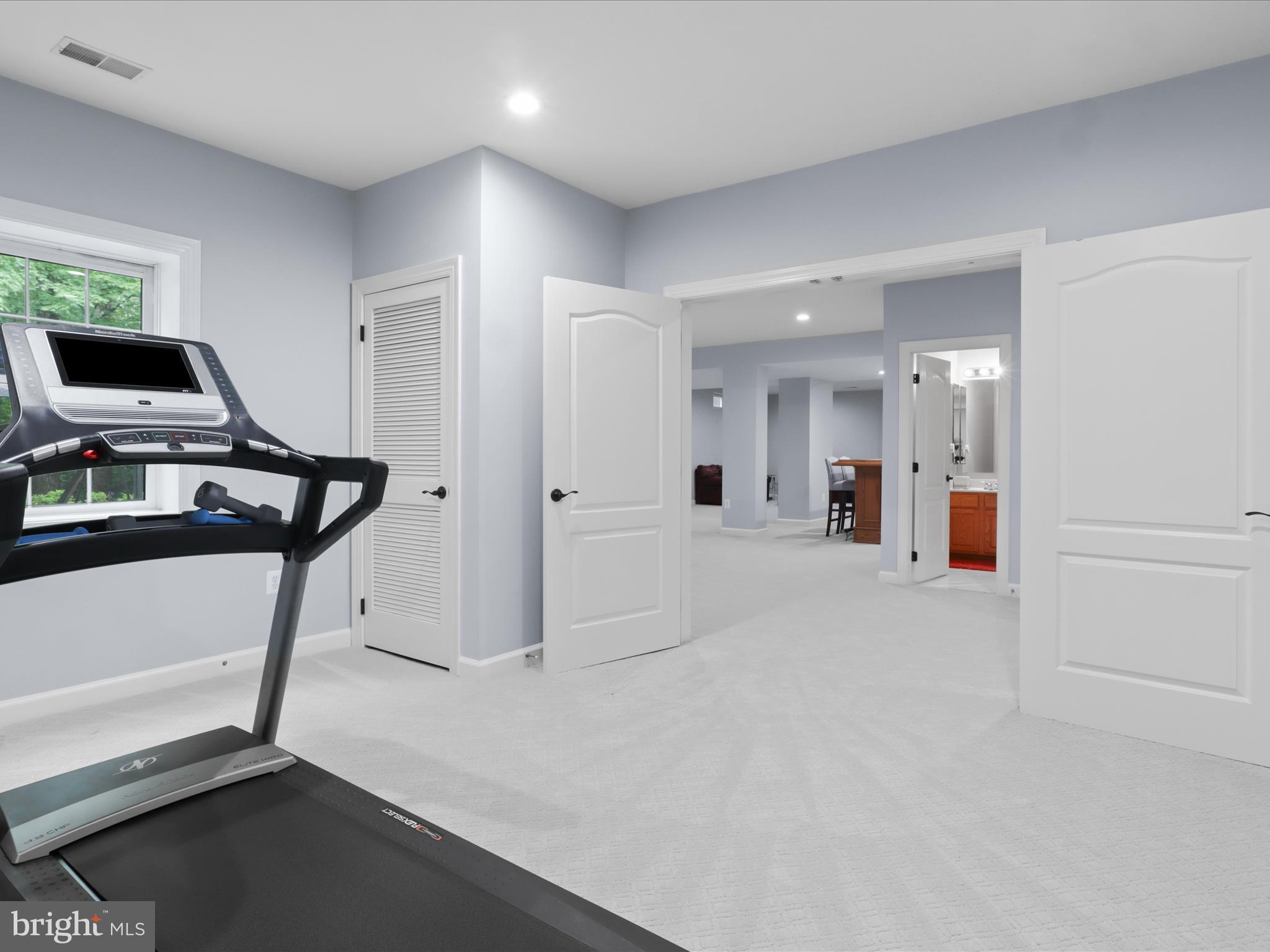 ESTATES AT ROSELAND - Residential