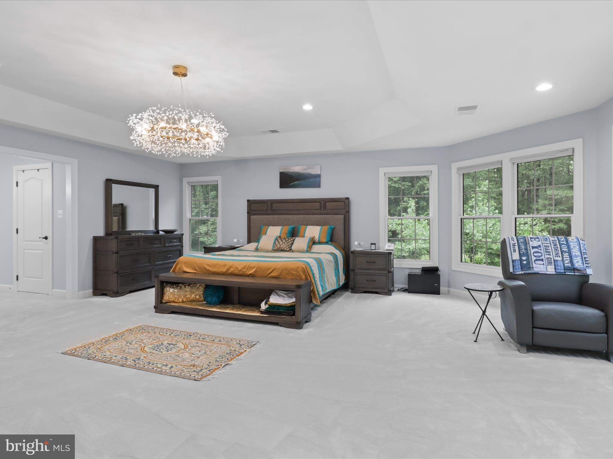 ESTATES AT ROSELAND - Residential