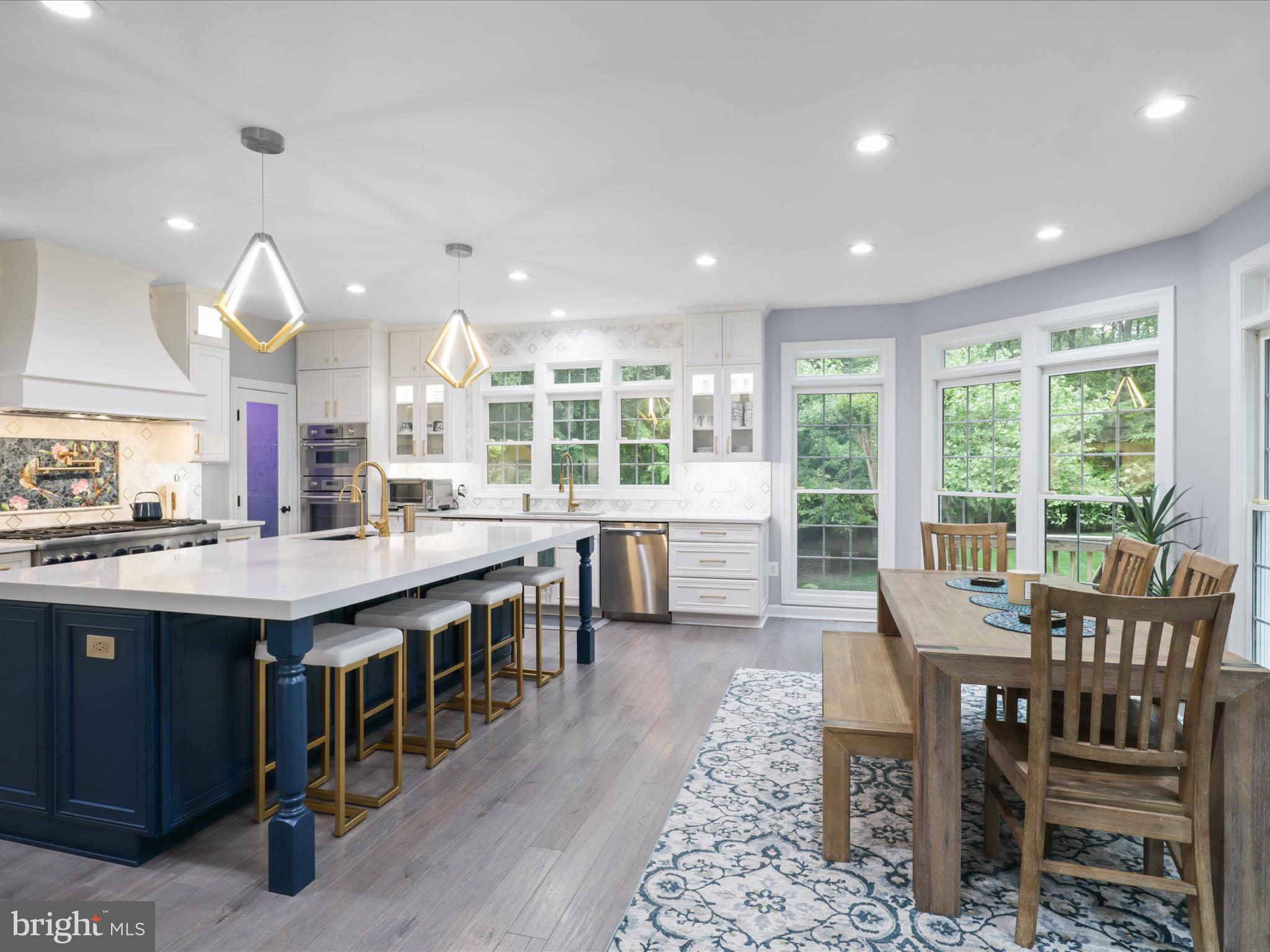 ESTATES AT ROSELAND - Residential