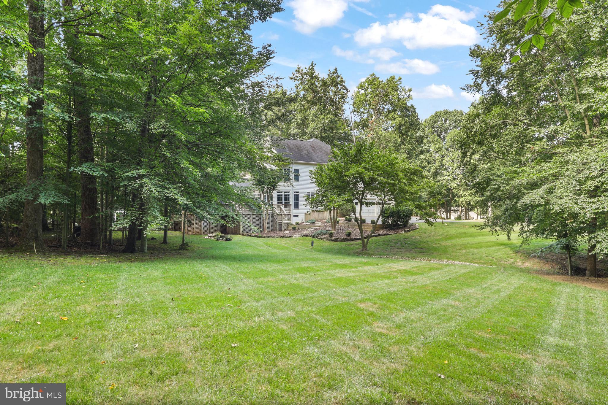 ESTATES AT ROSELAND - Residential