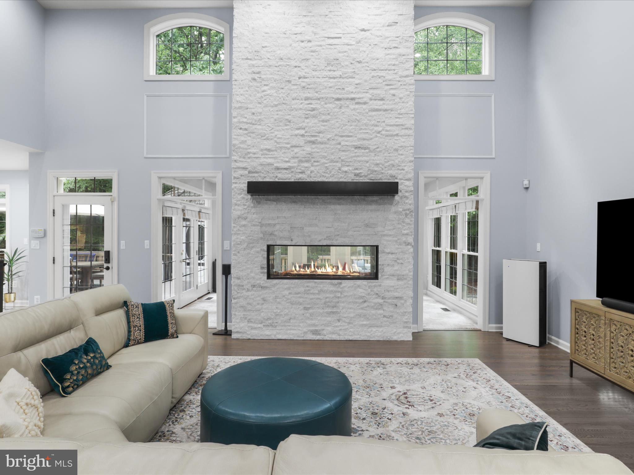 ESTATES AT ROSELAND - Residential