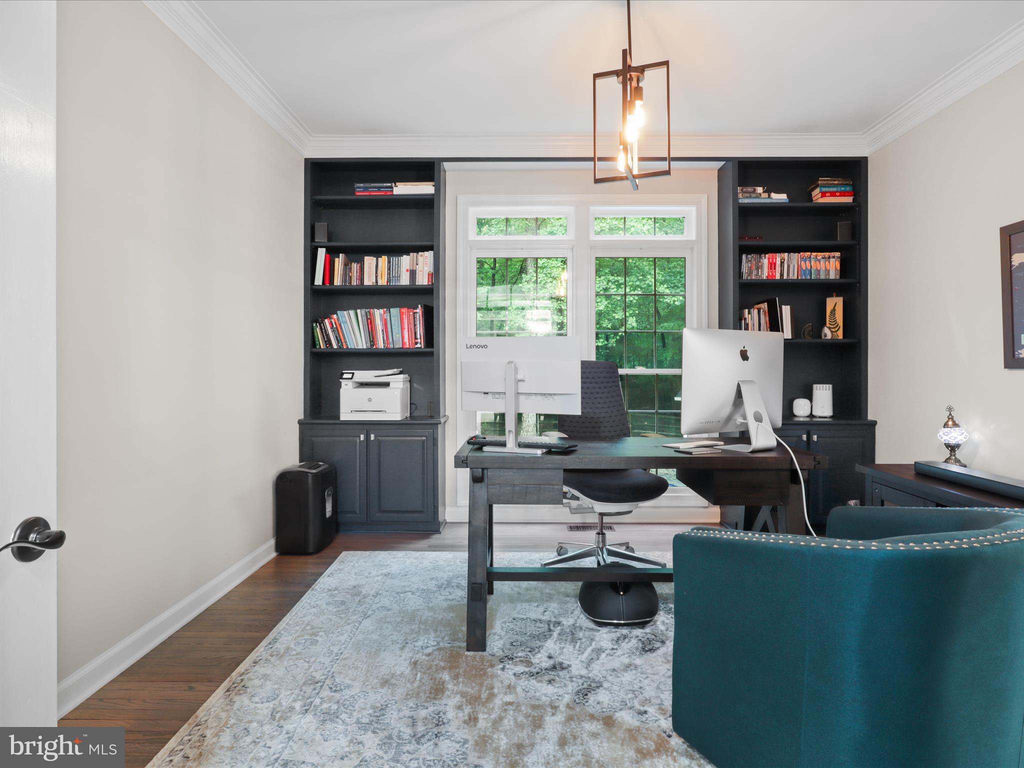 ESTATES AT ROSELAND - Residential