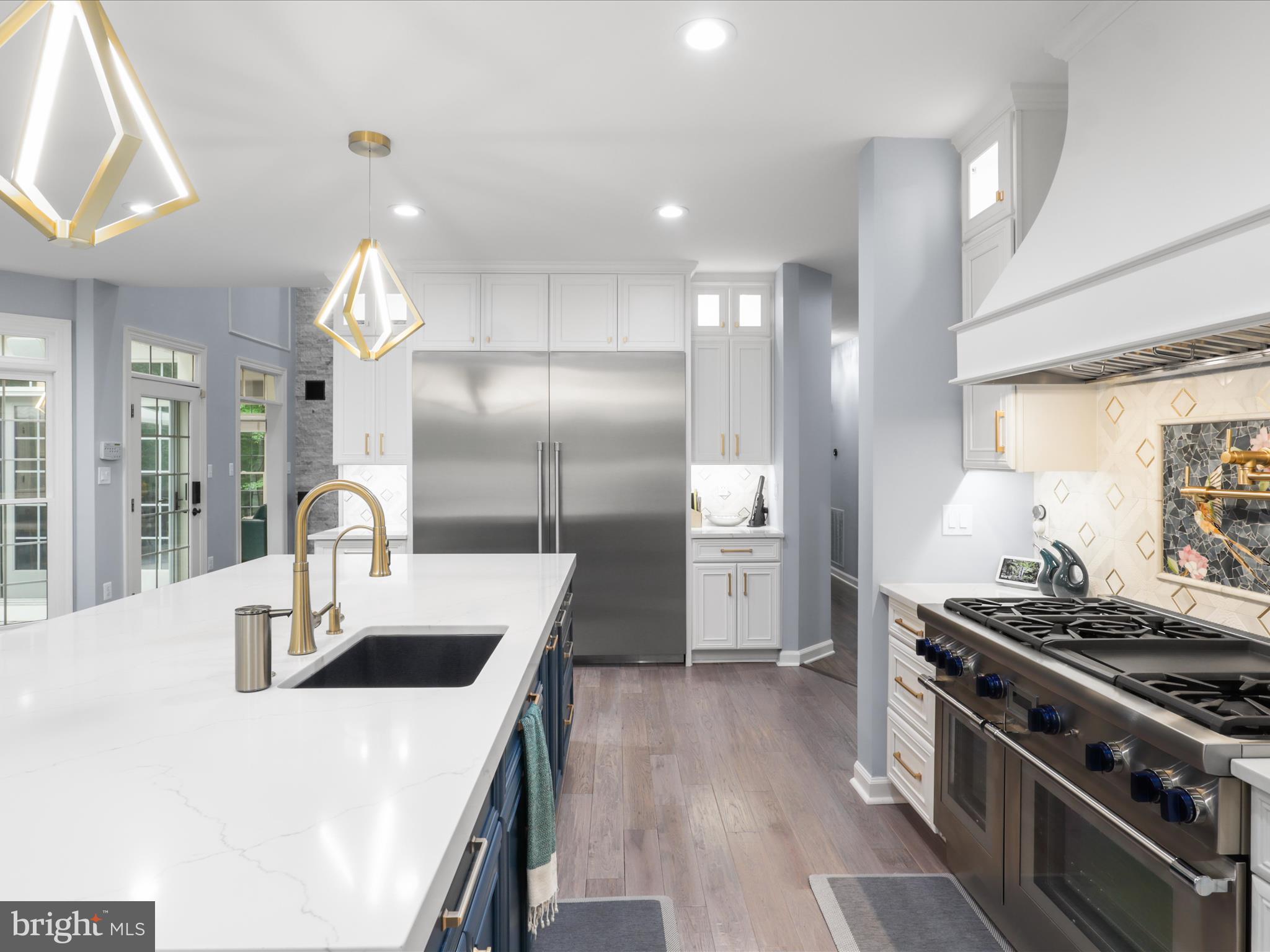 ESTATES AT ROSELAND - Residential